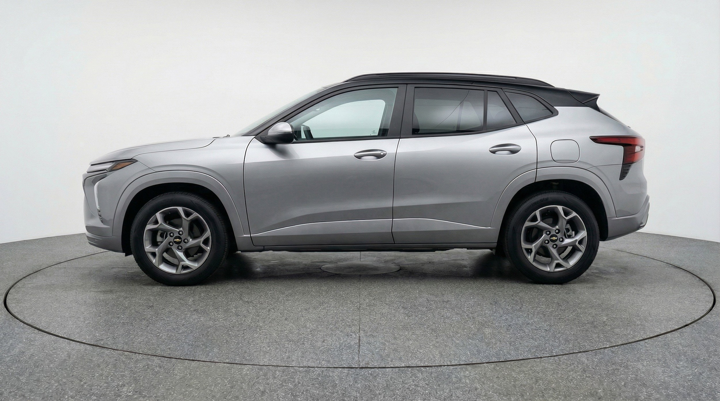 Thumbnail: 2025 Chevrolet Trax - 5