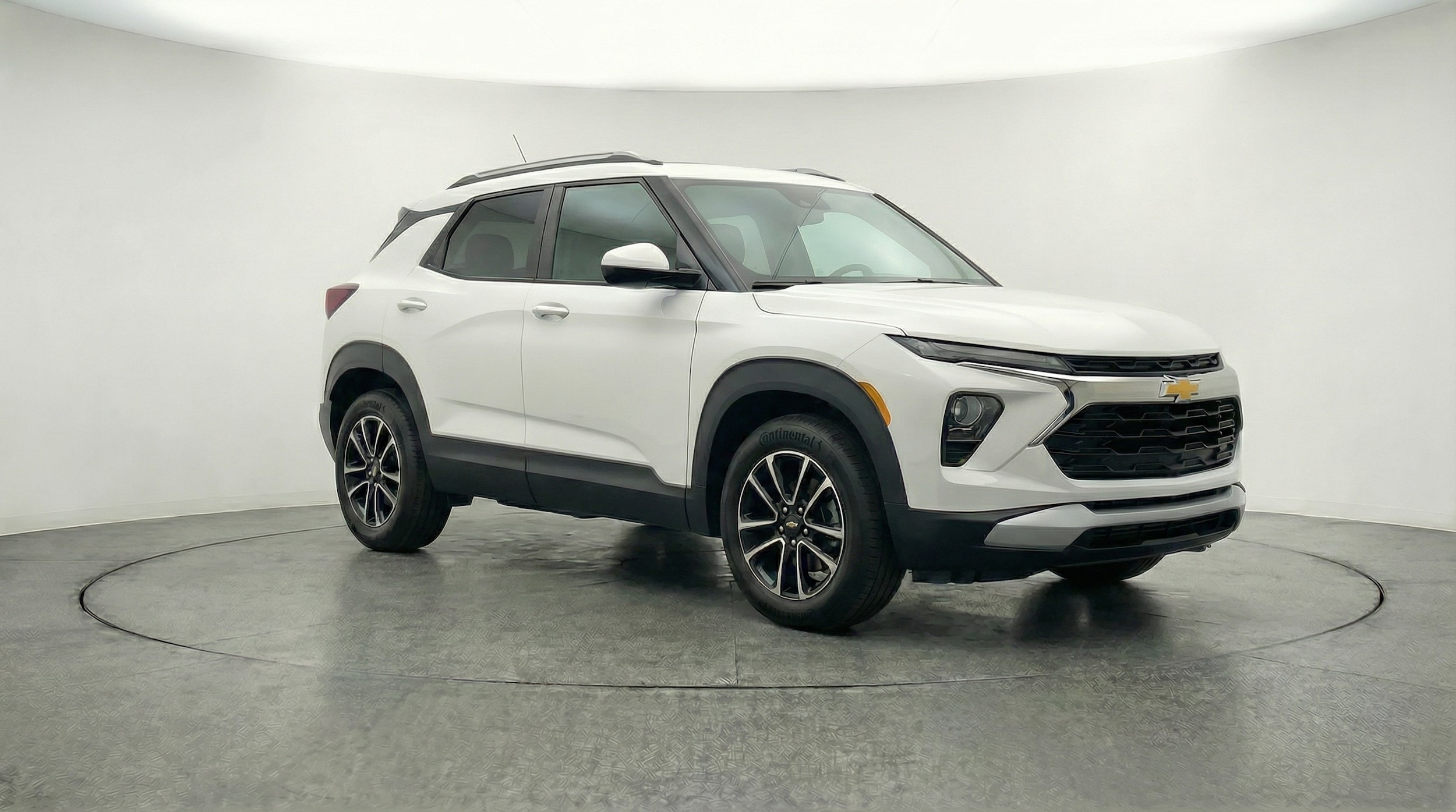 Thumbnail: 2025 Chevrolet TrailBlazer - 1