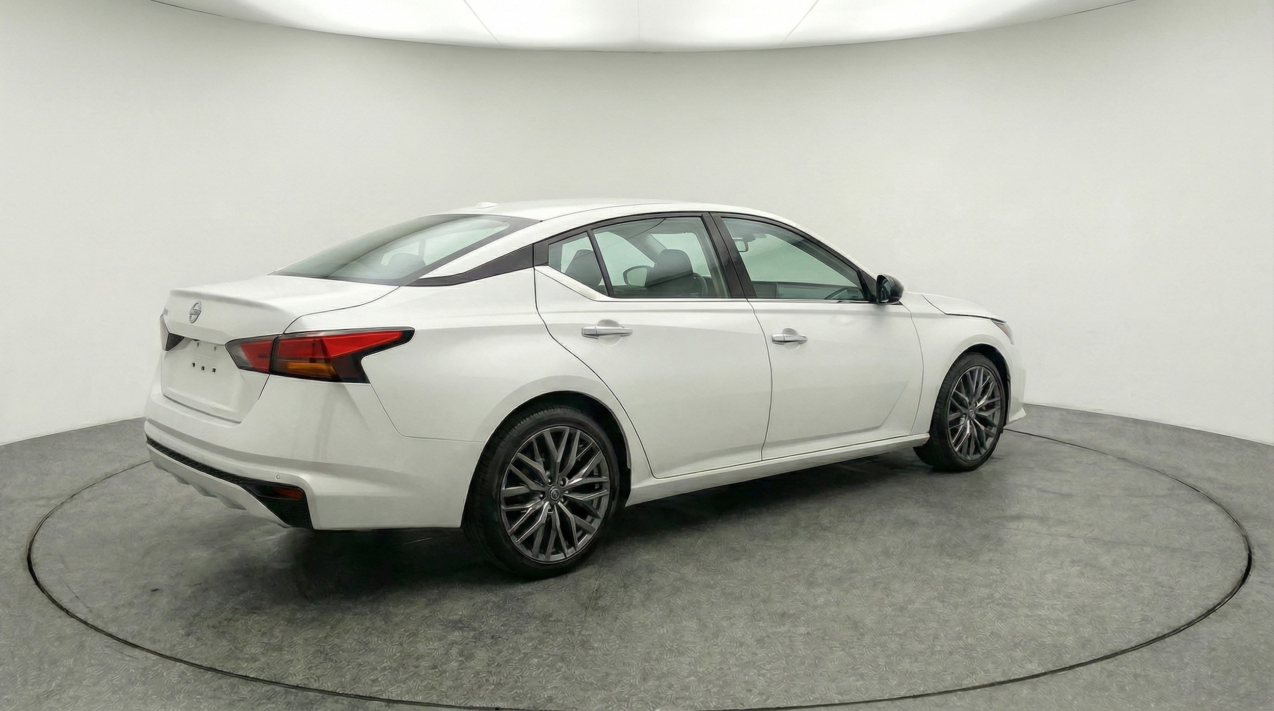 Thumbnail: 2025 Nissan Altima - 7