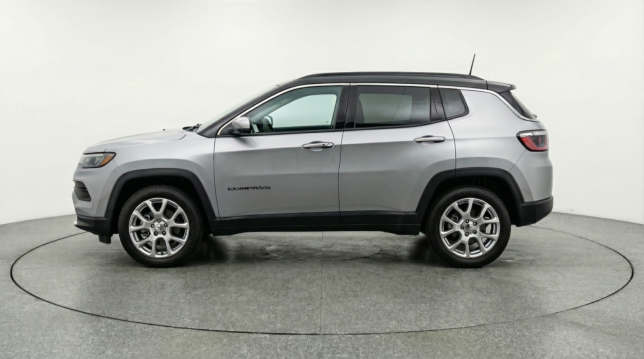Thumbnail: 2025 Jeep Compass - 4