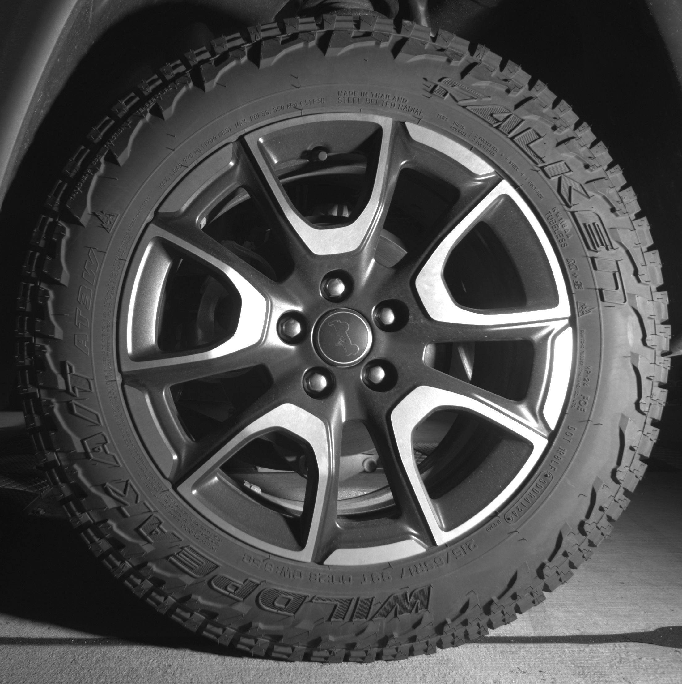 Thumbnail: 2025 Jeep Compass - 14