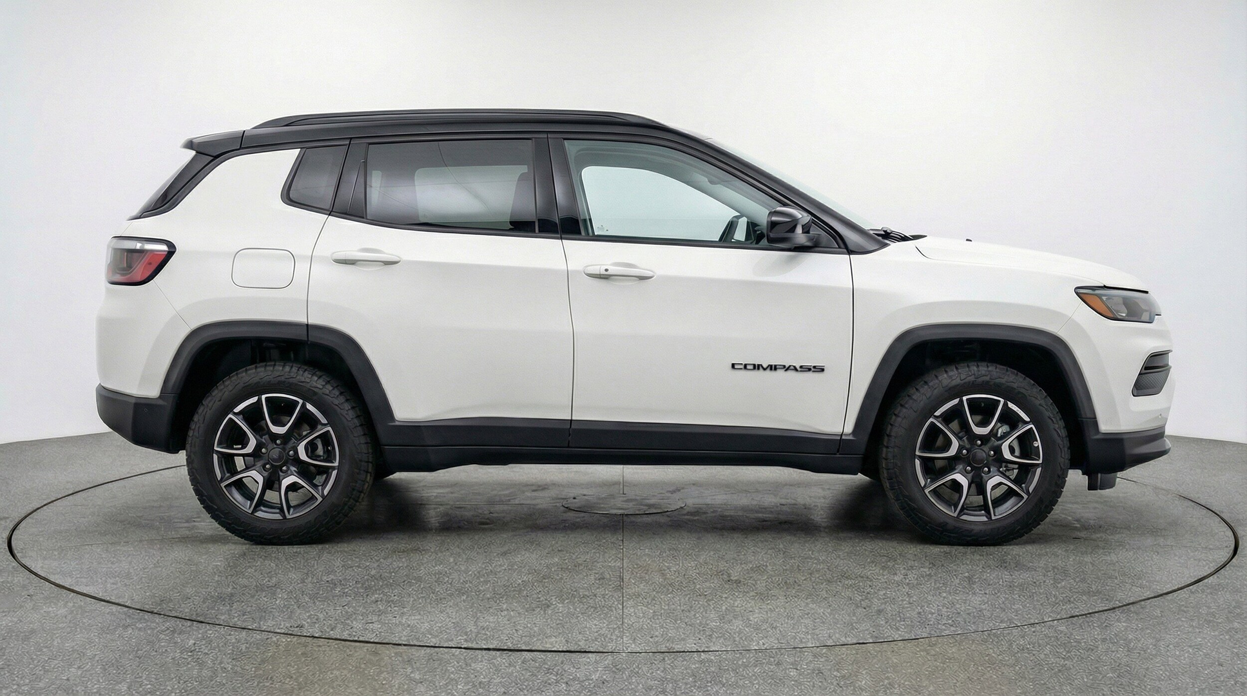Thumbnail: 2025 Jeep Compass - 11