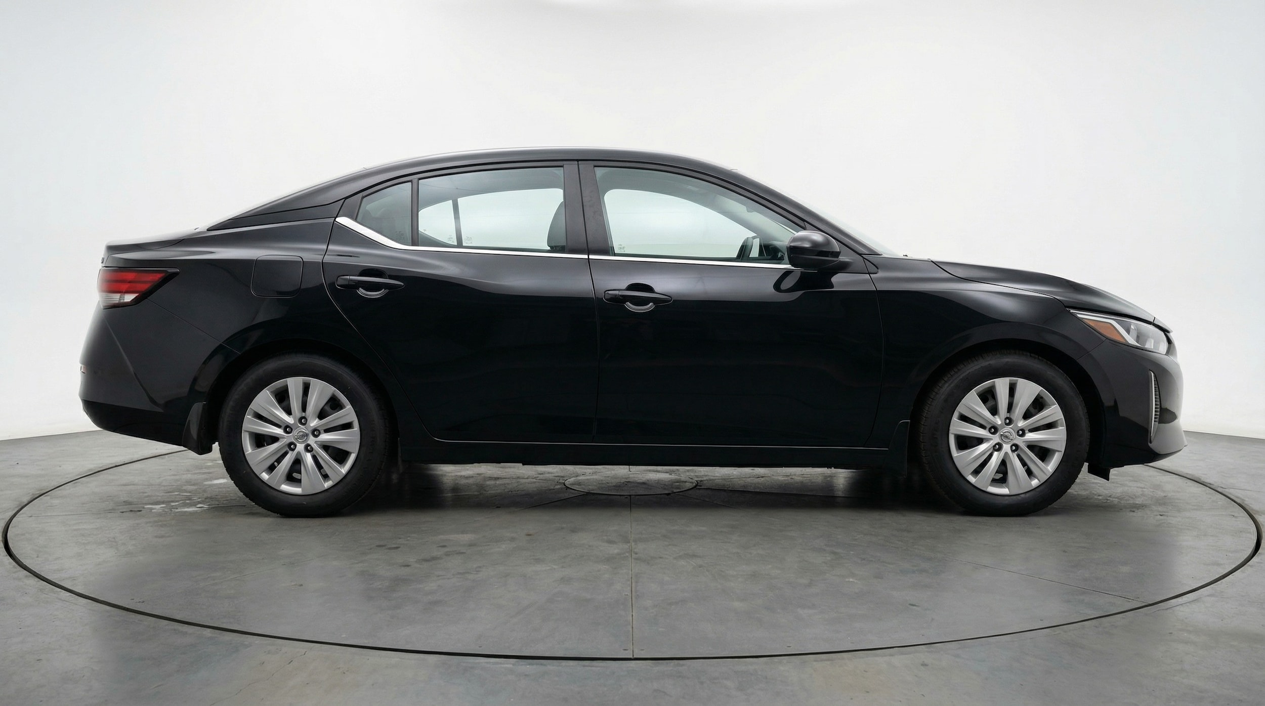 Thumbnail: 2025 Nissan Sentra - 8