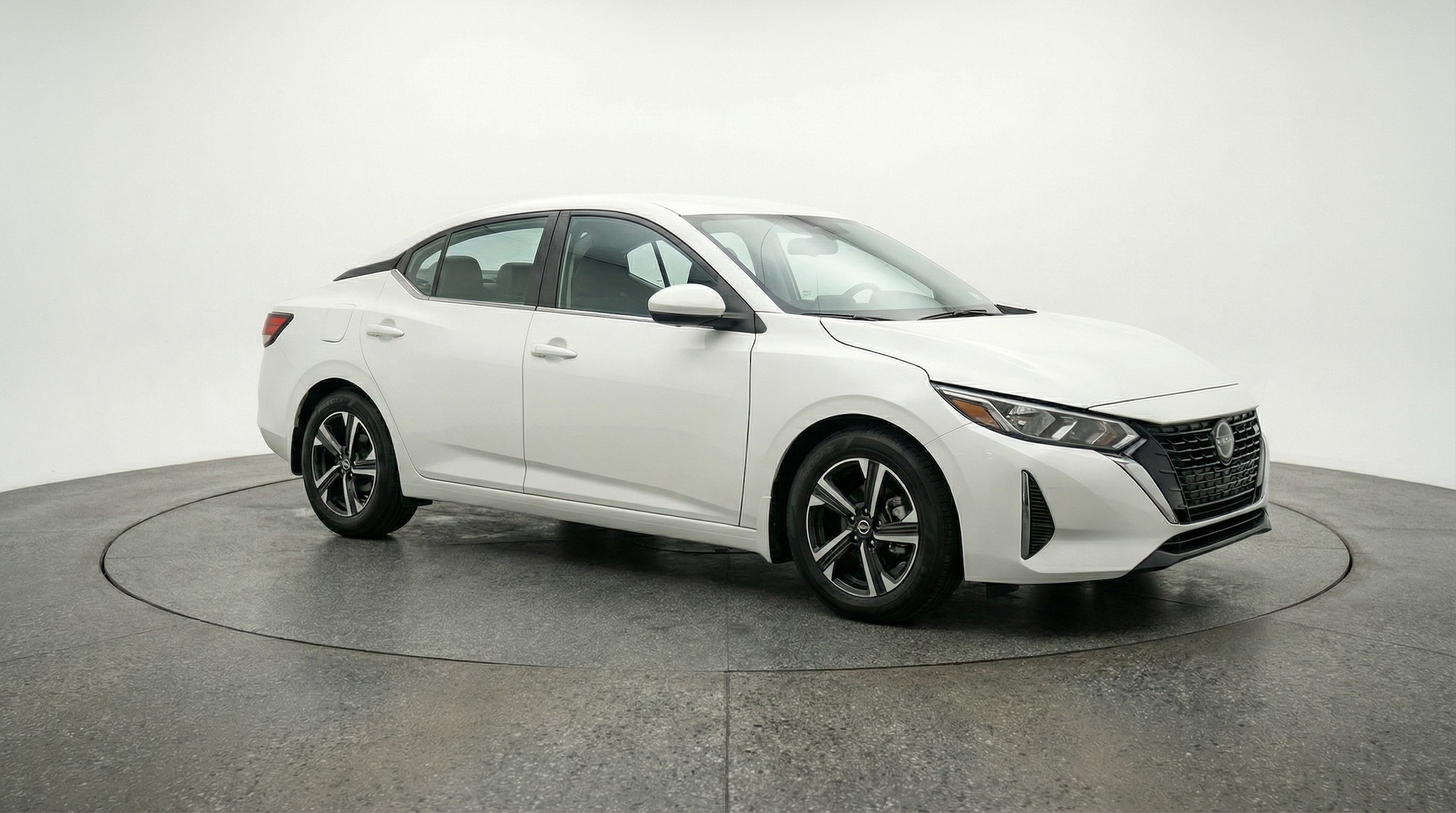 Thumbnail: 2025 Nissan Sentra - 1