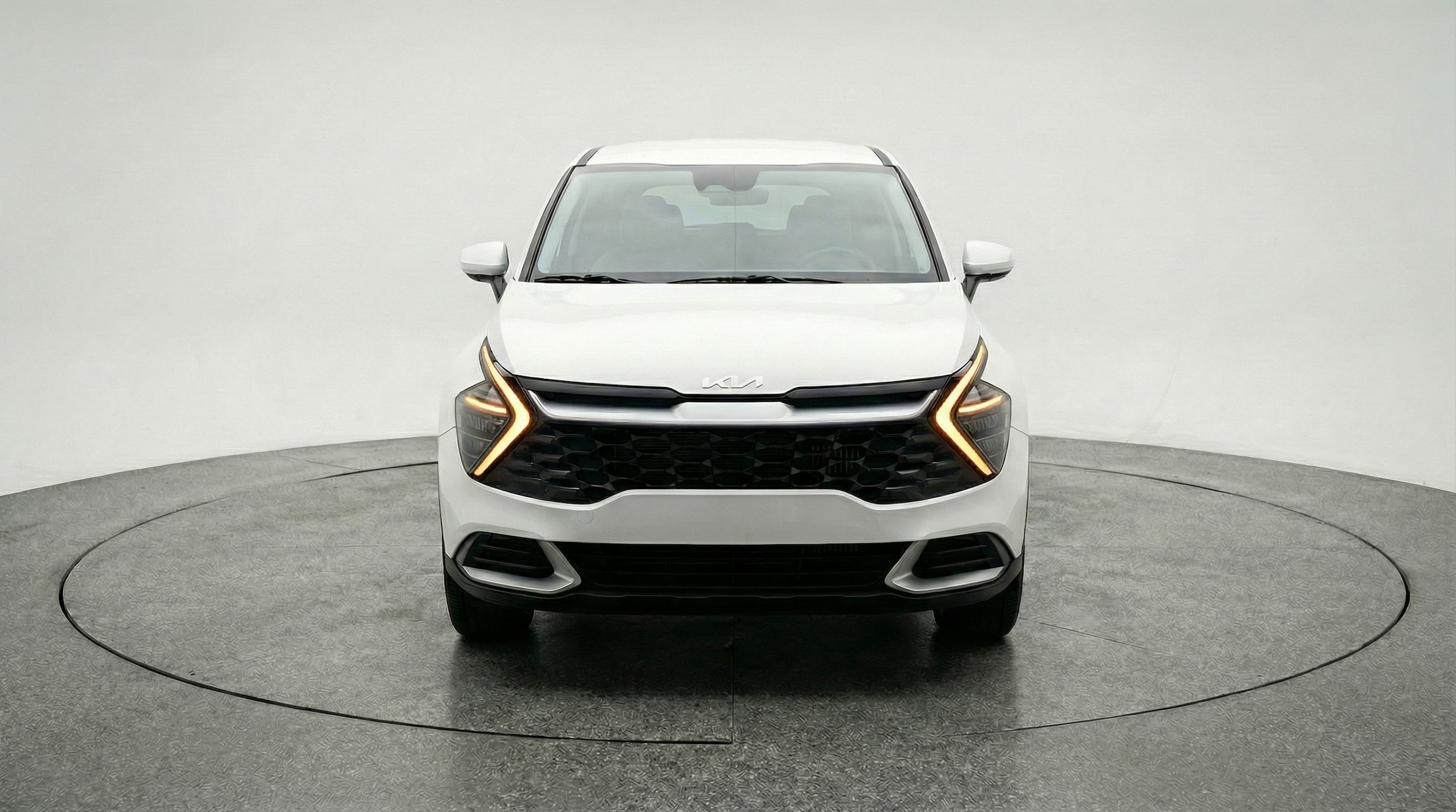 Thumbnail: 2025 Kia Sportage - 2