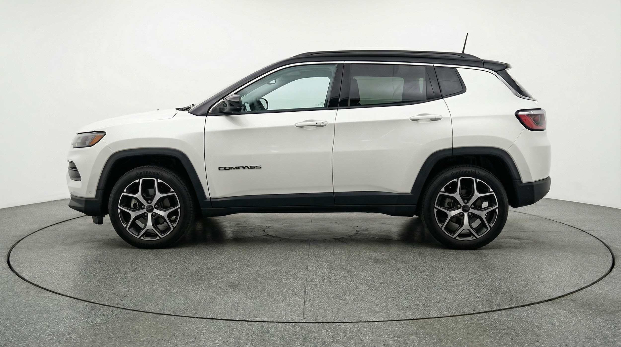 Thumbnail: 2025 Jeep Compass - 4