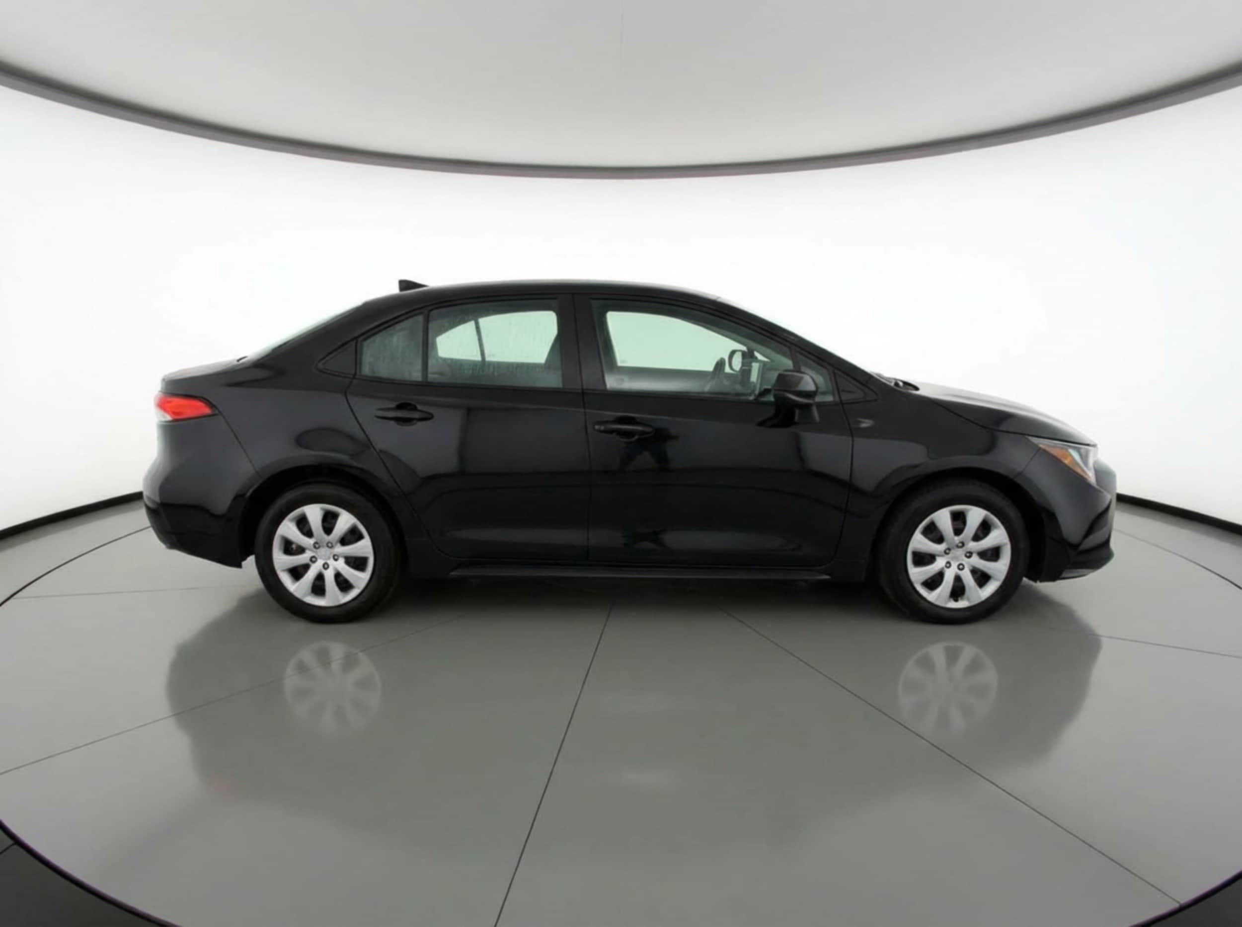 Thumbnail: 2025 Toyota Corolla - 8