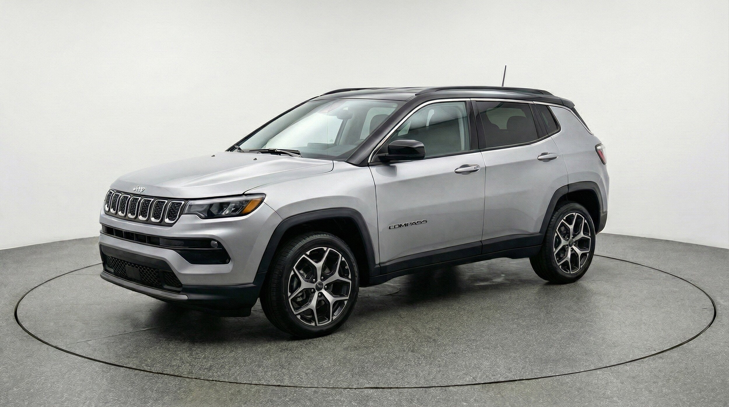 Thumbnail: 2025 Jeep Compass - 3