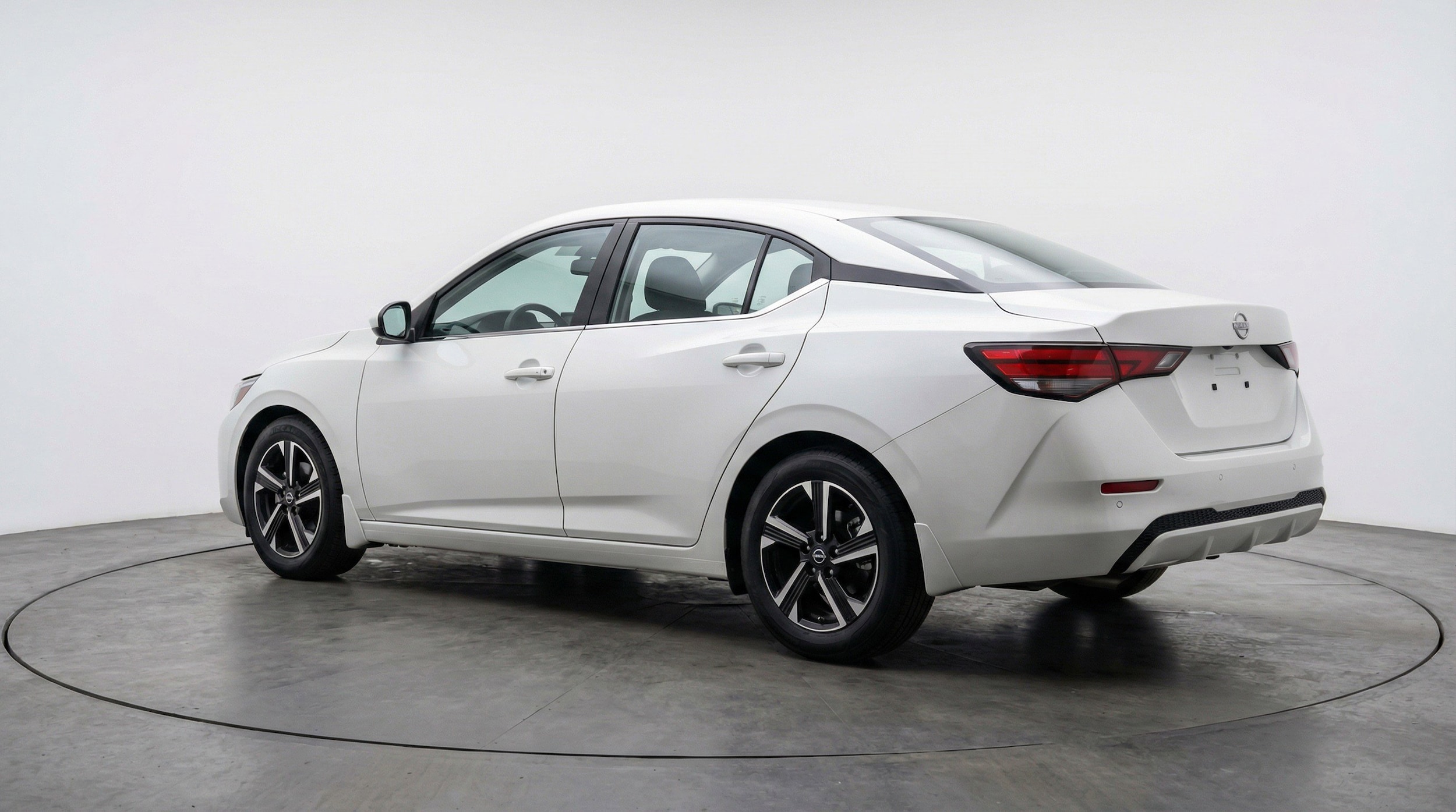 Thumbnail: 2025 Nissan Sentra - 6