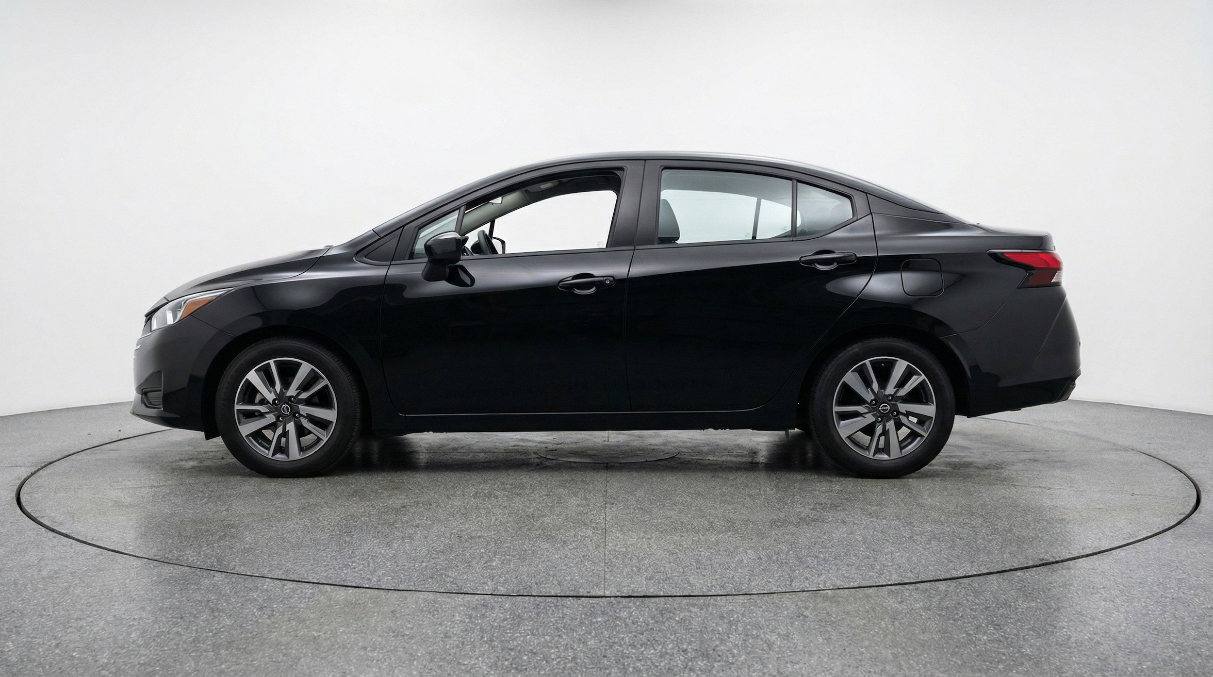 Thumbnail: 2025 Nissan Versa - 5