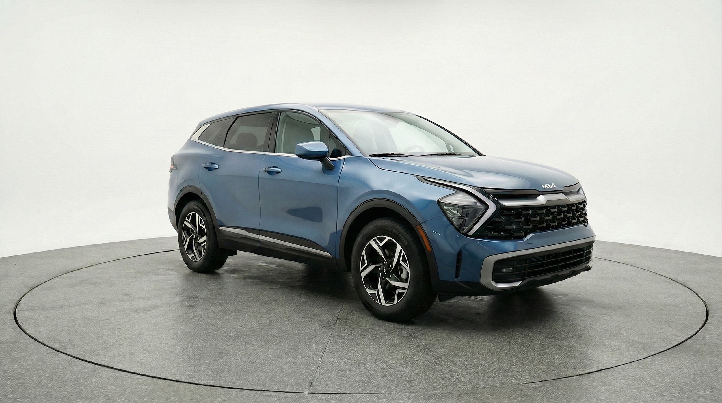 Thumbnail: 2025 Kia Sportage - 1