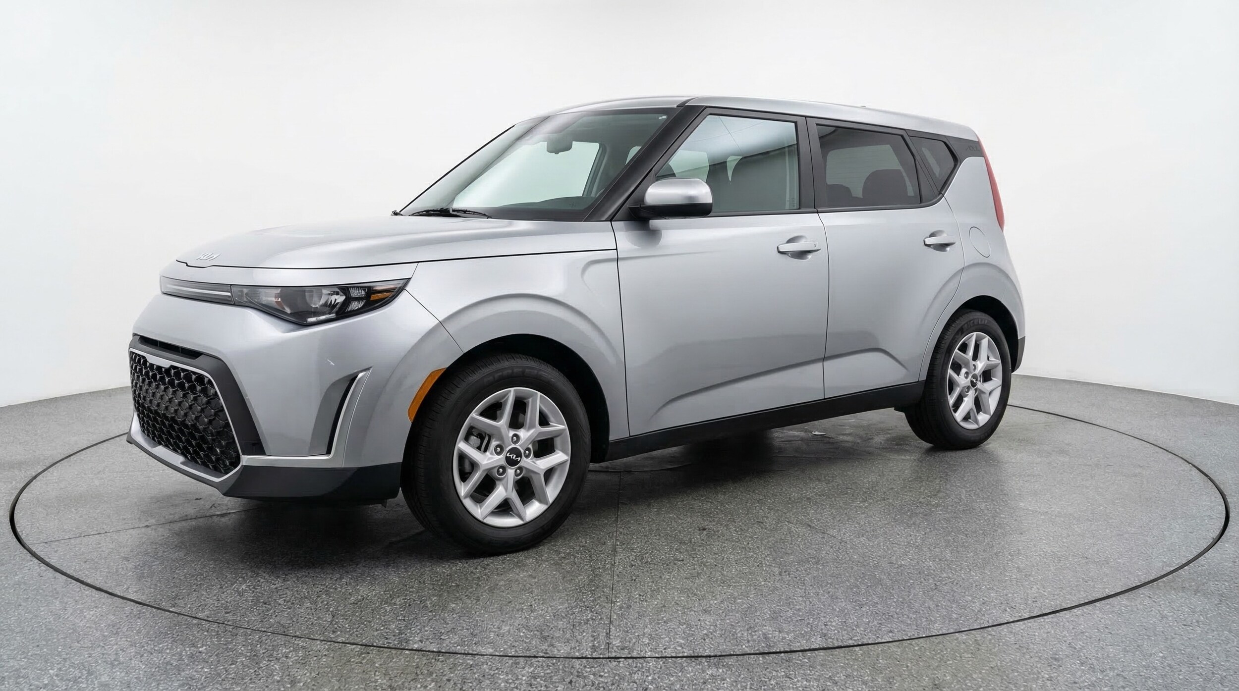 Thumbnail: 2025 Kia Soul - 3