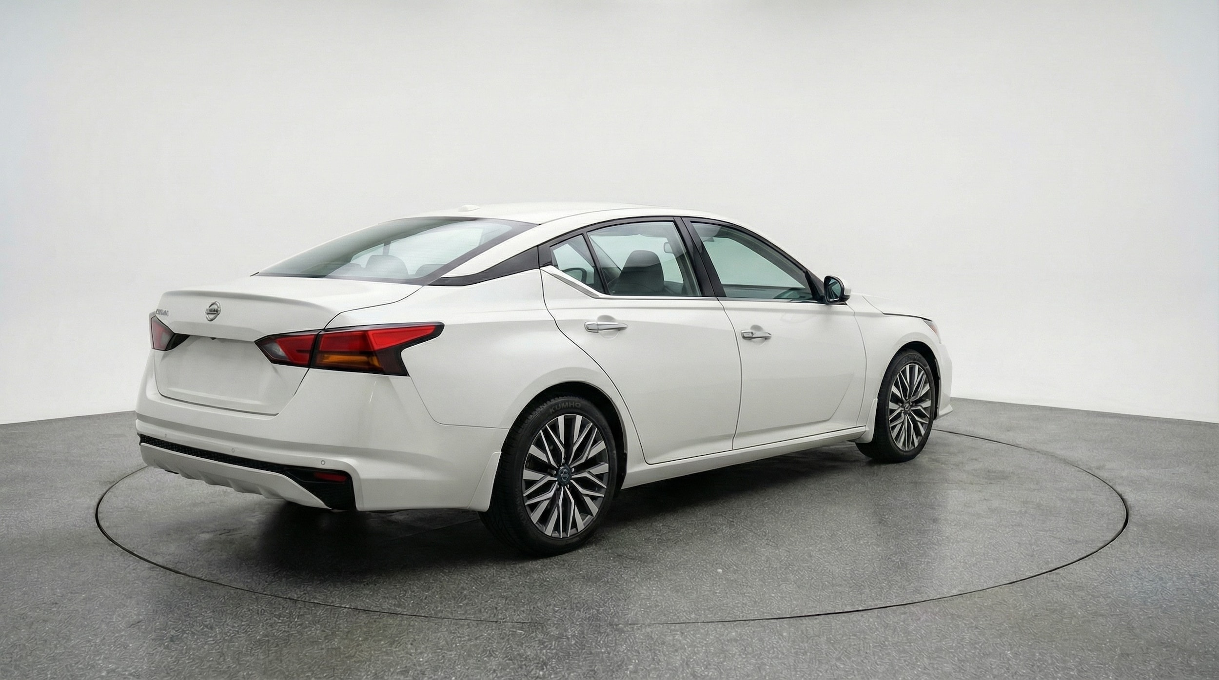 Thumbnail: 2025 Nissan Altima - 7