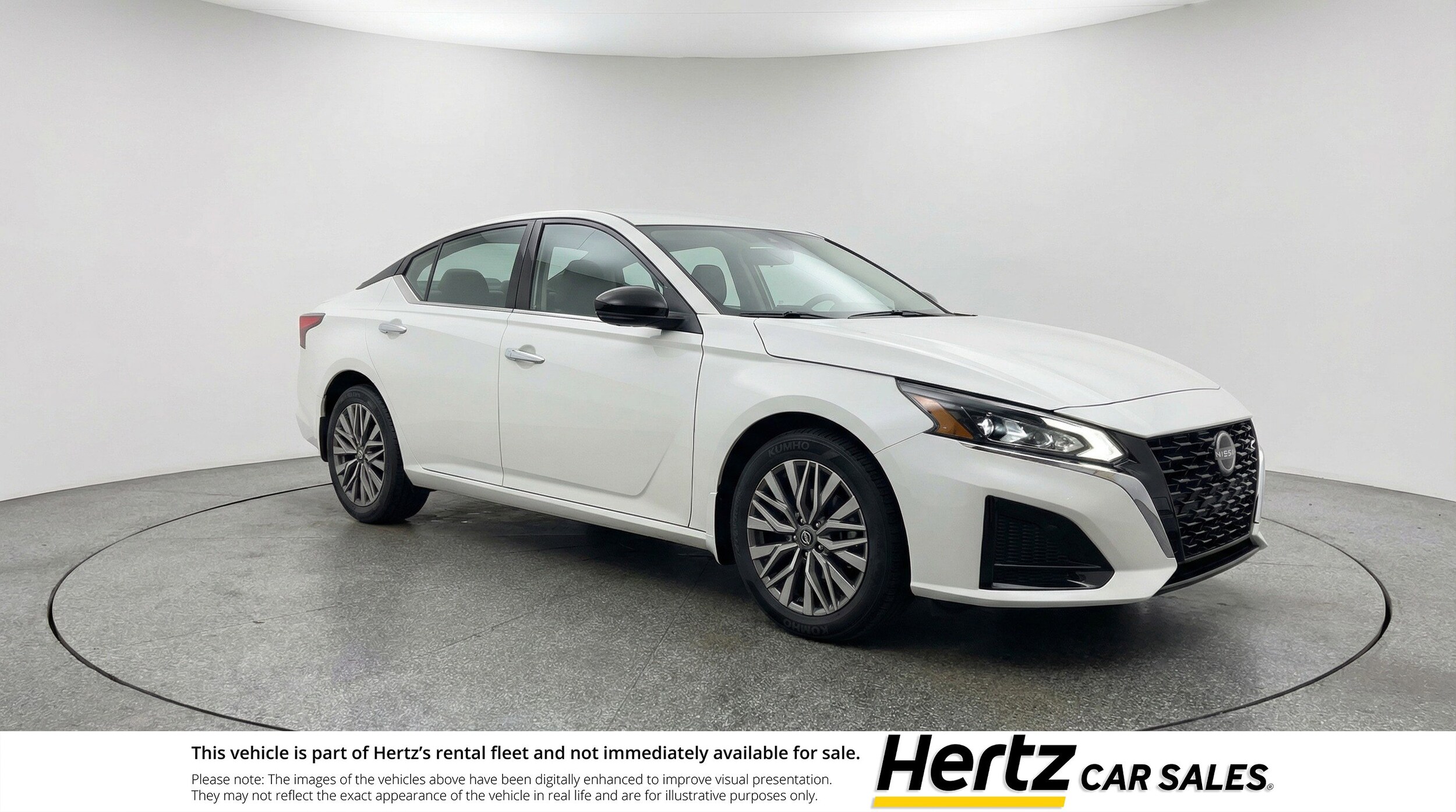 2025 Nissan Altima SV