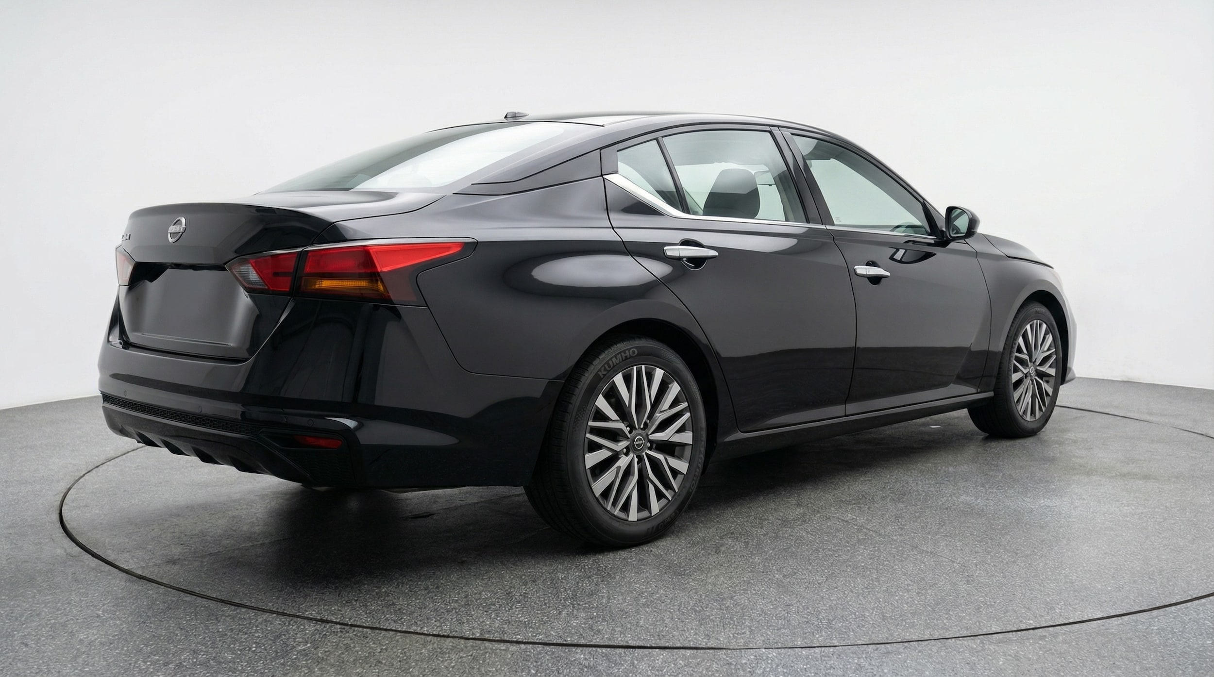 Thumbnail: 2025 Nissan Altima - 7