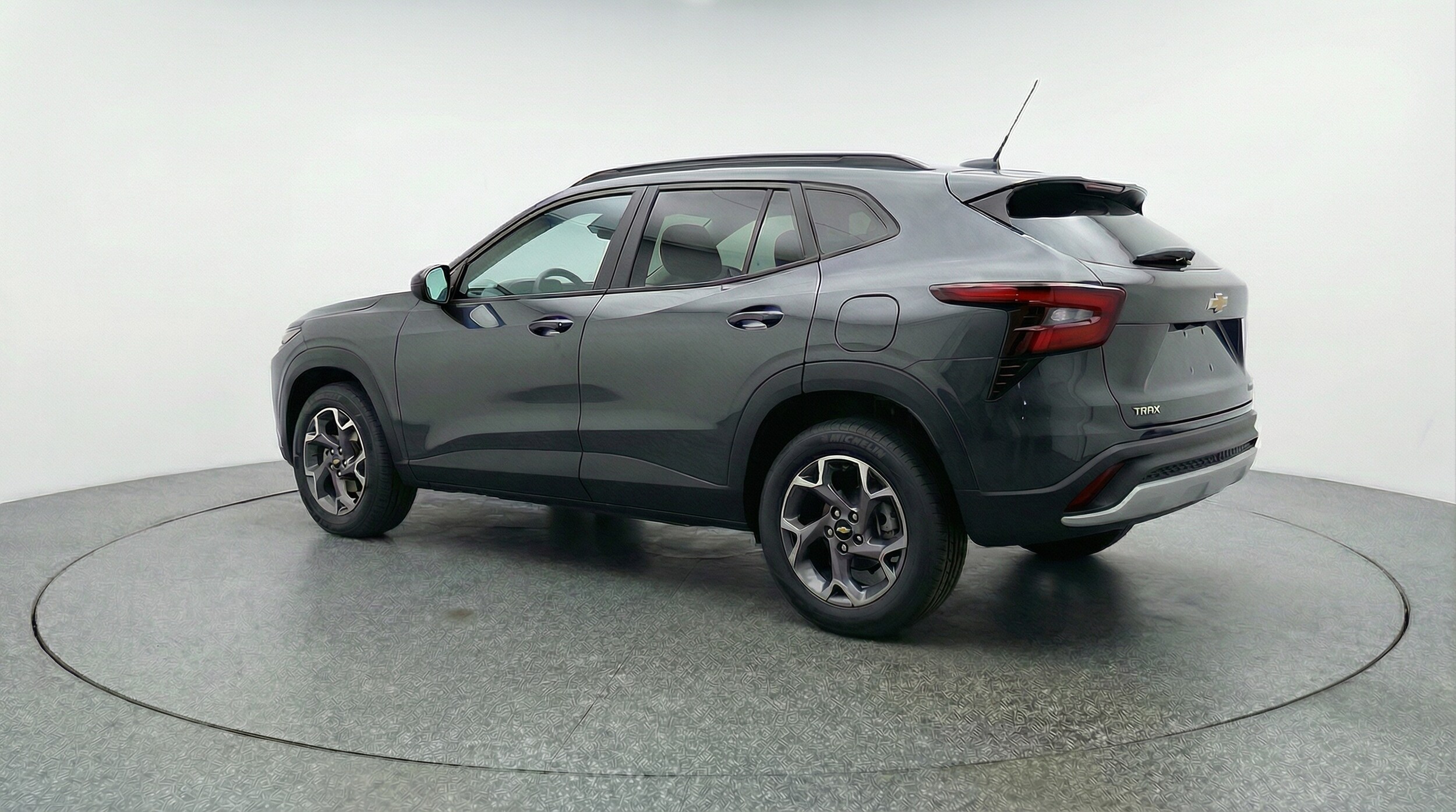 Thumbnail: 2025 Chevrolet Trax - 5