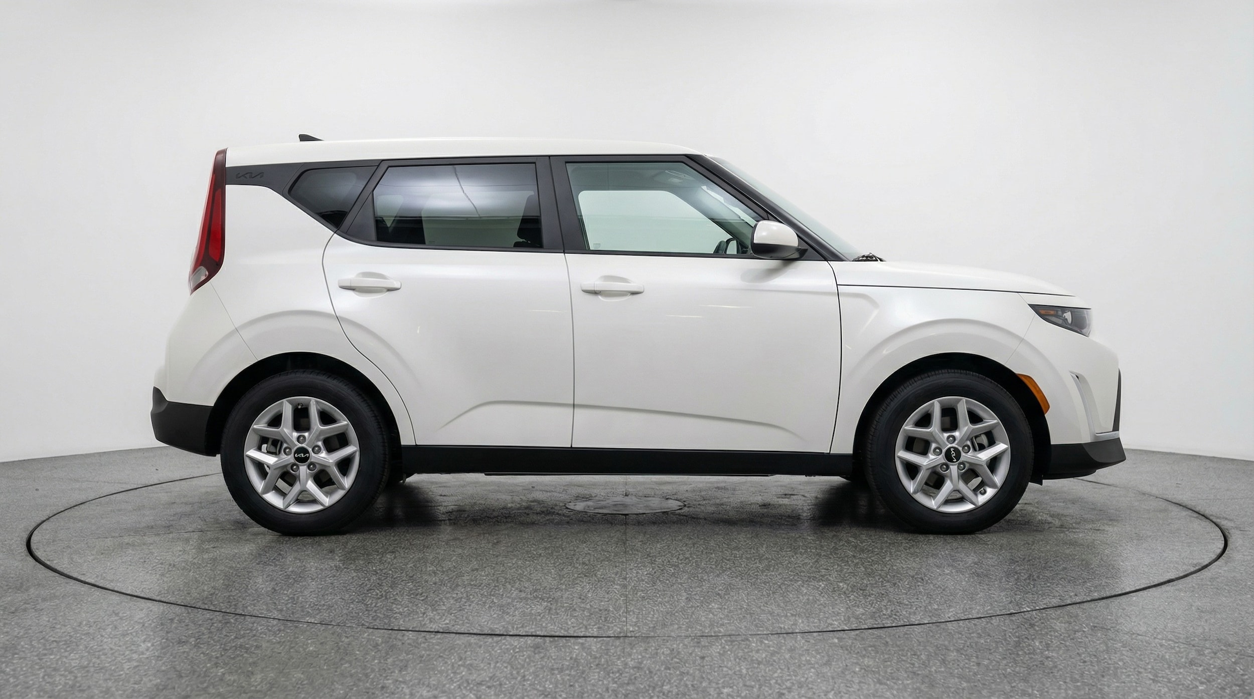 Thumbnail: 2025 Kia Soul - 8