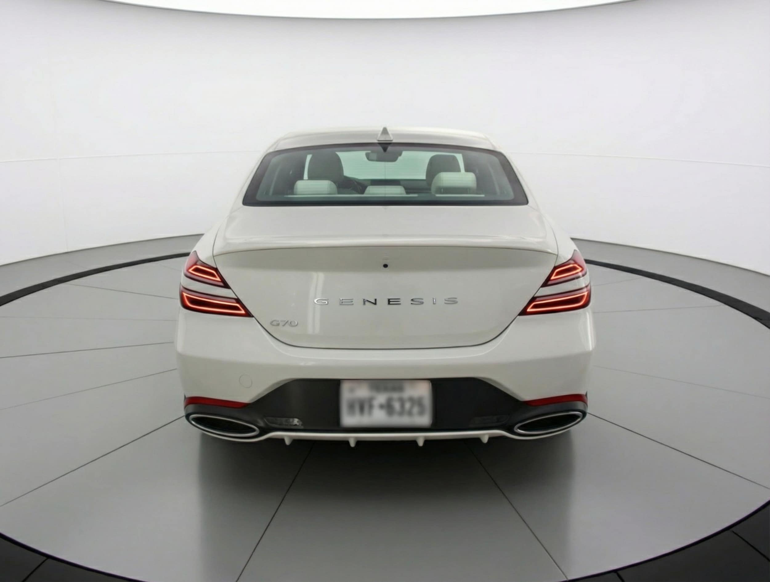 Thumbnail: 2025 Genesis G70 - 6