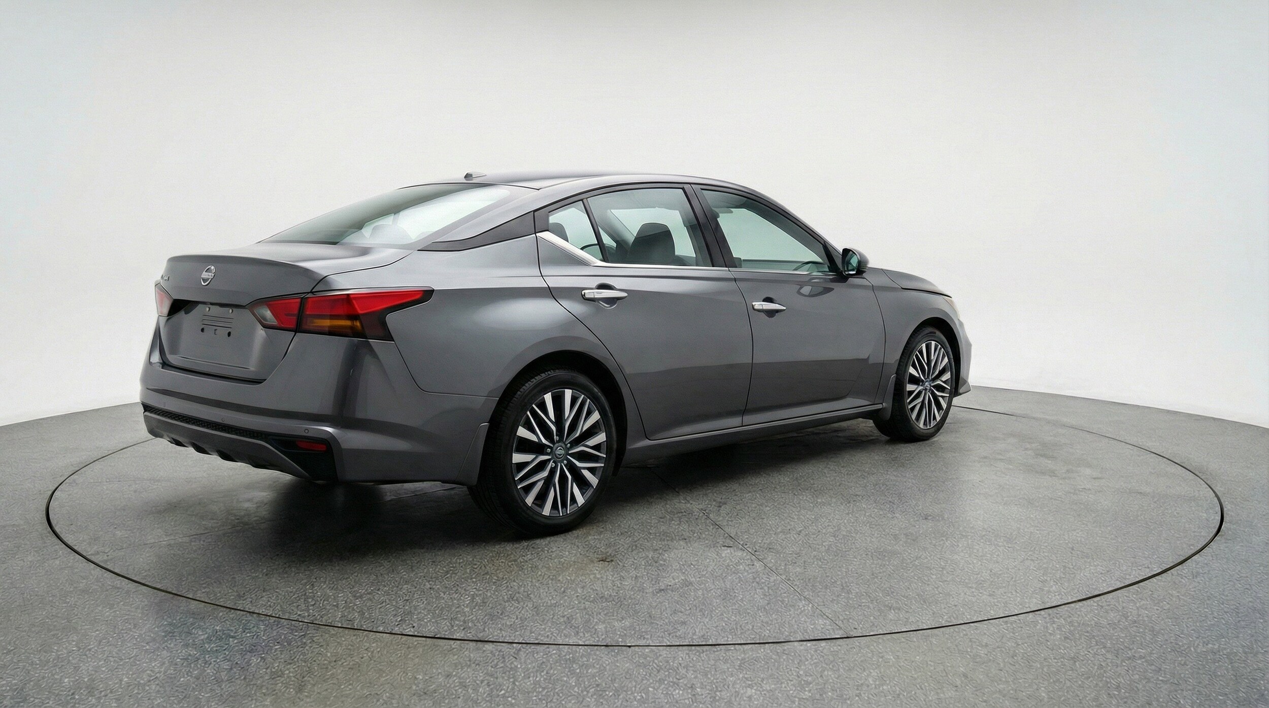 Thumbnail: 2025 Nissan Altima - 9