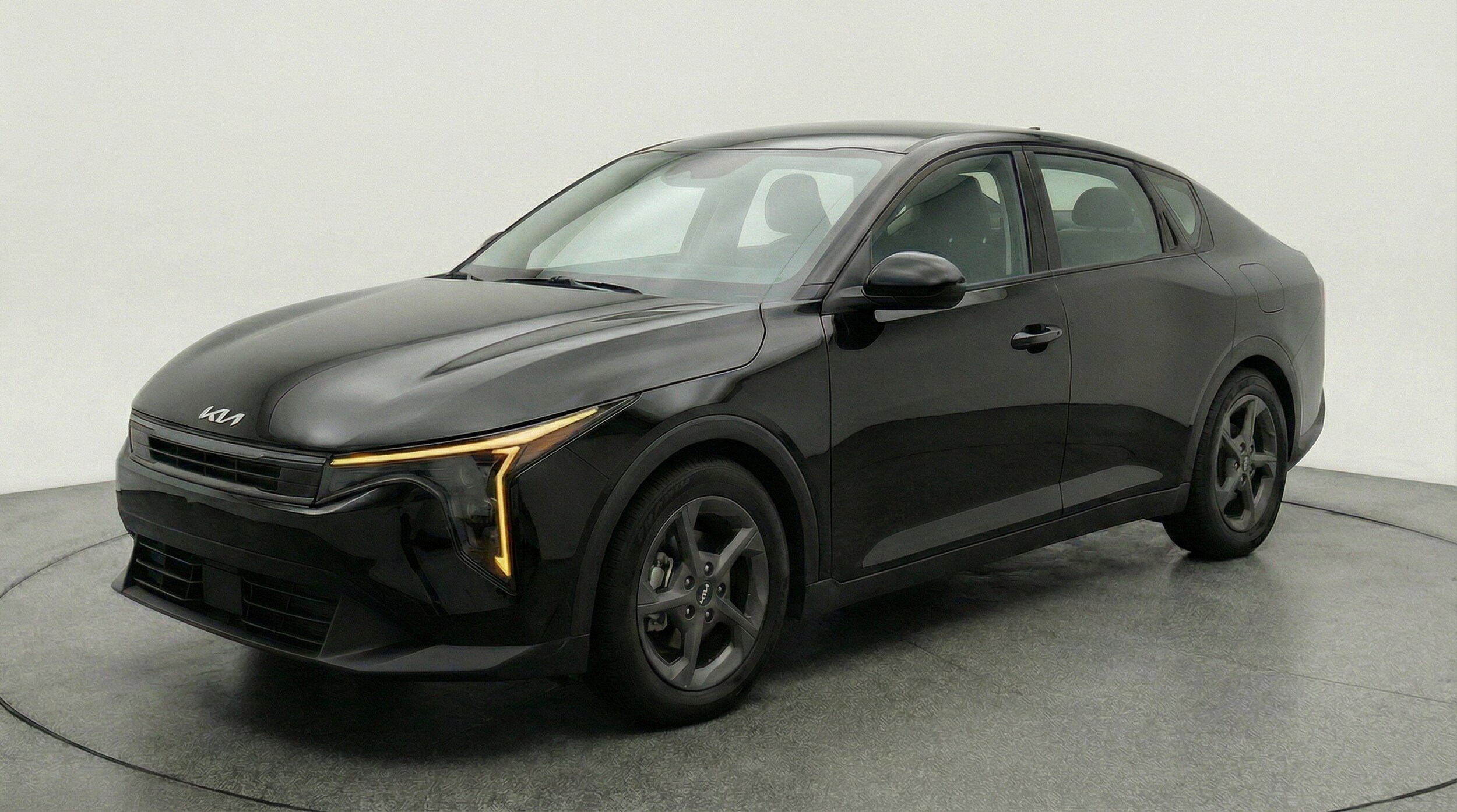 Thumbnail: 2025 Kia K4 - 3