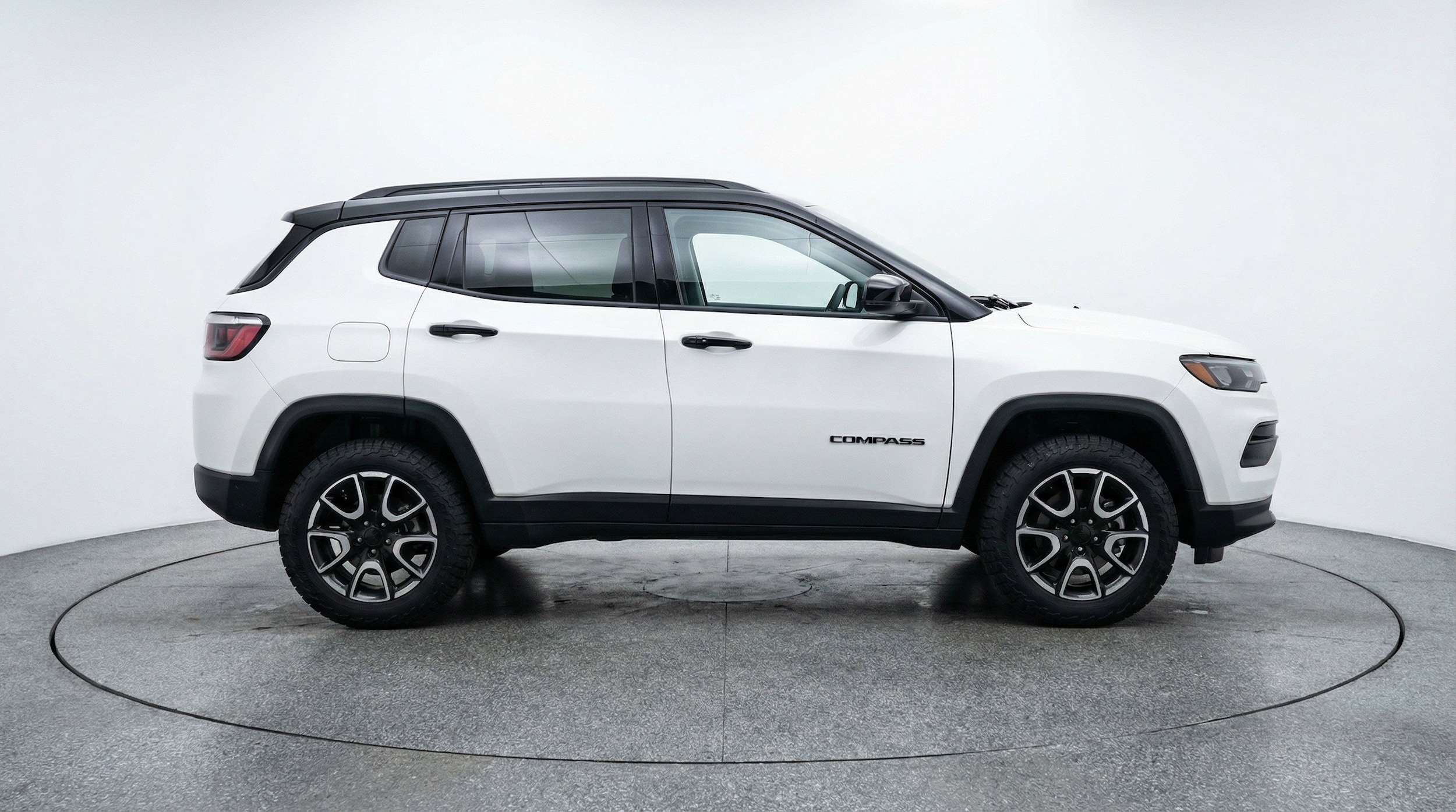 Thumbnail: 2025 Jeep Compass - 11