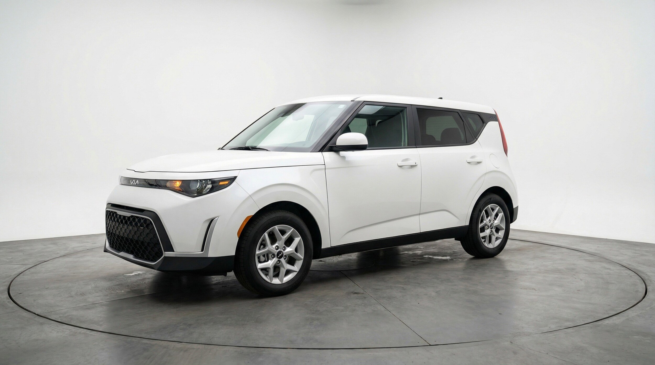 Thumbnail: 2025 Kia Soul - 3