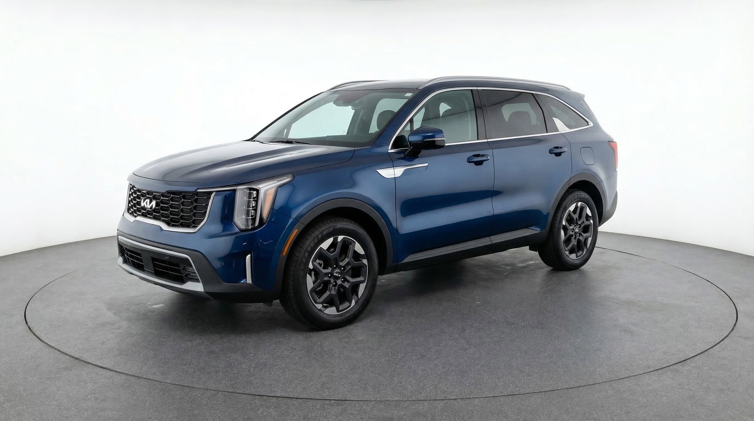 Thumbnail: 2024 Kia Sorento - 3