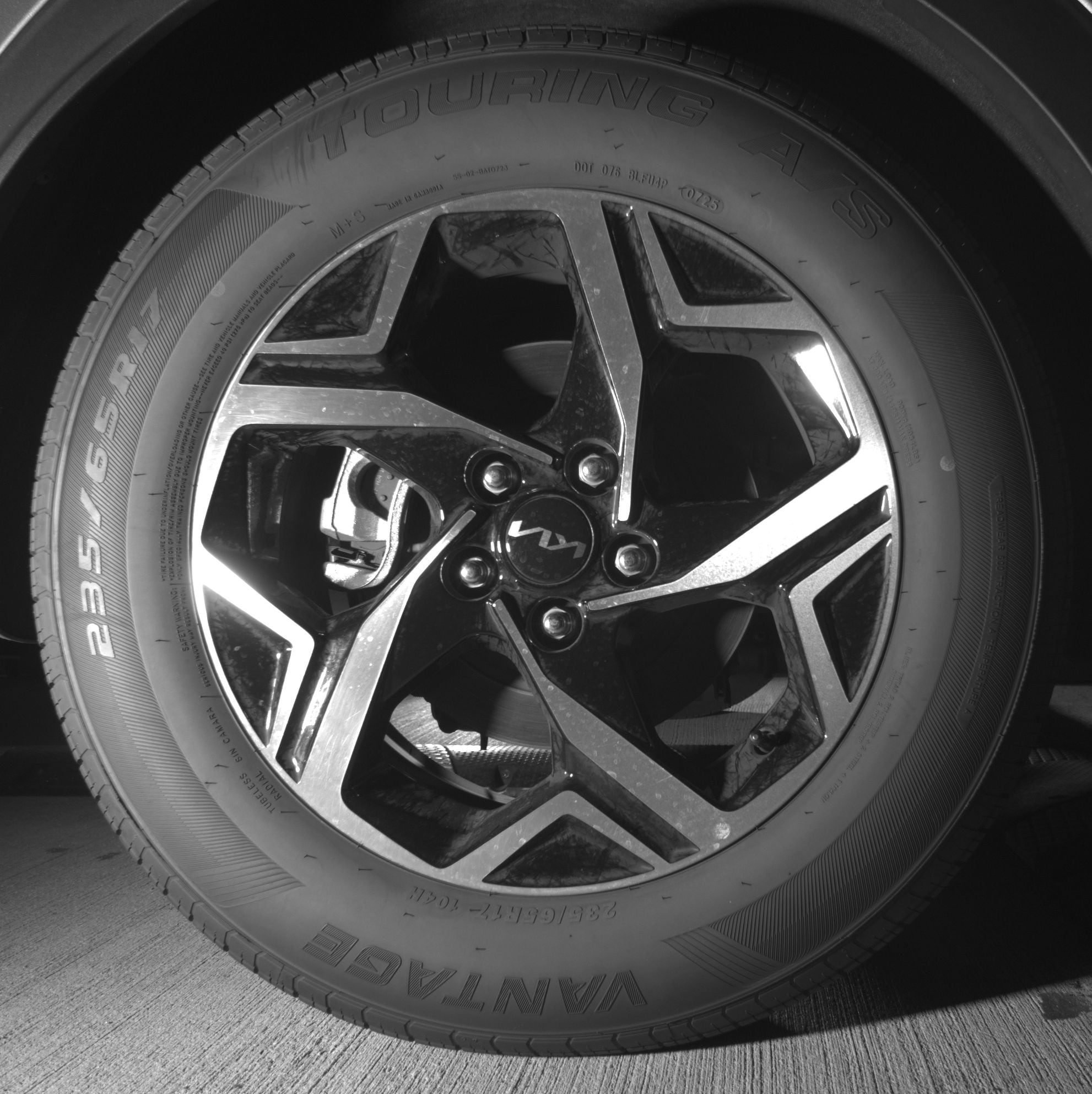 Thumbnail: 2025 Kia Sportage - 12