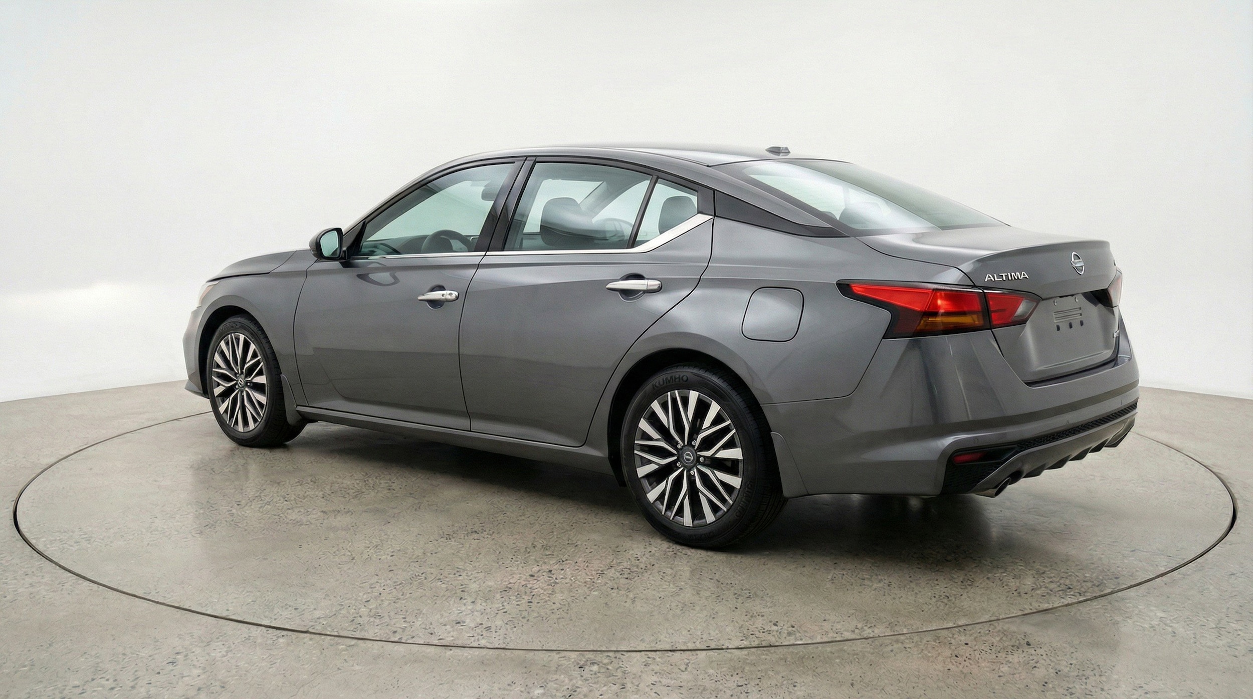 Thumbnail: 2025 Nissan Altima - 6