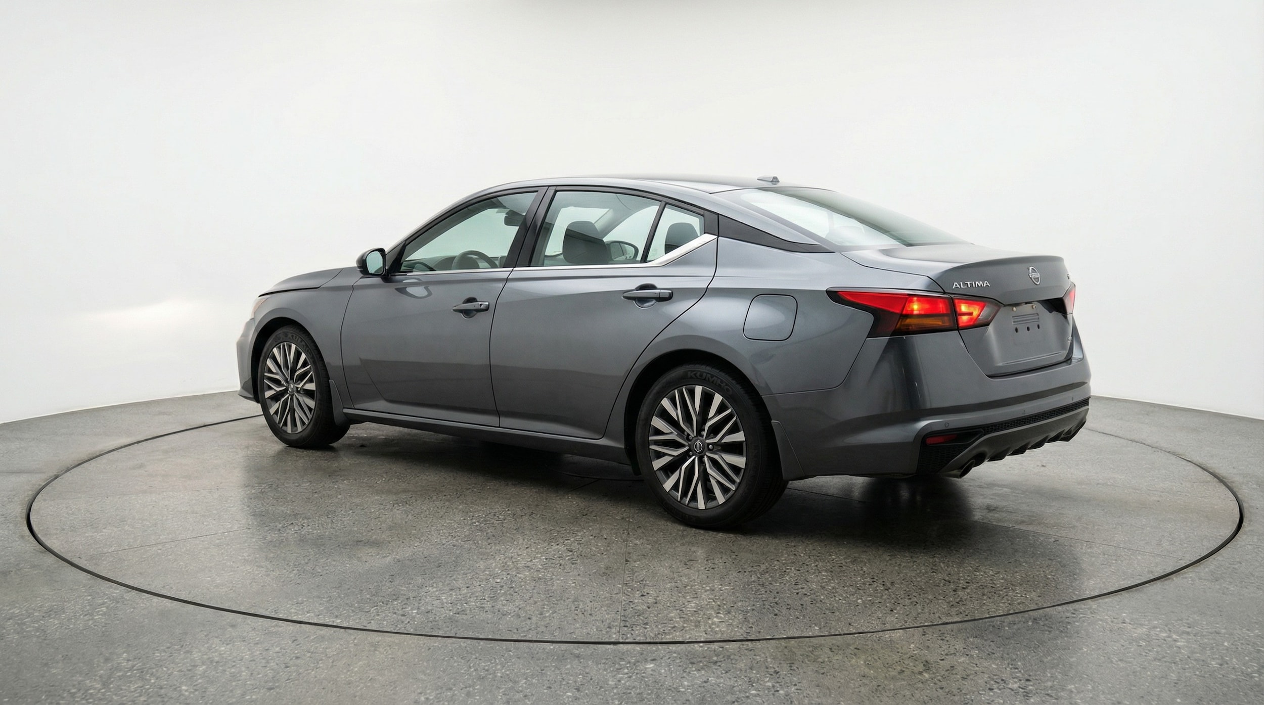 Thumbnail: 2025 Nissan Altima - 5