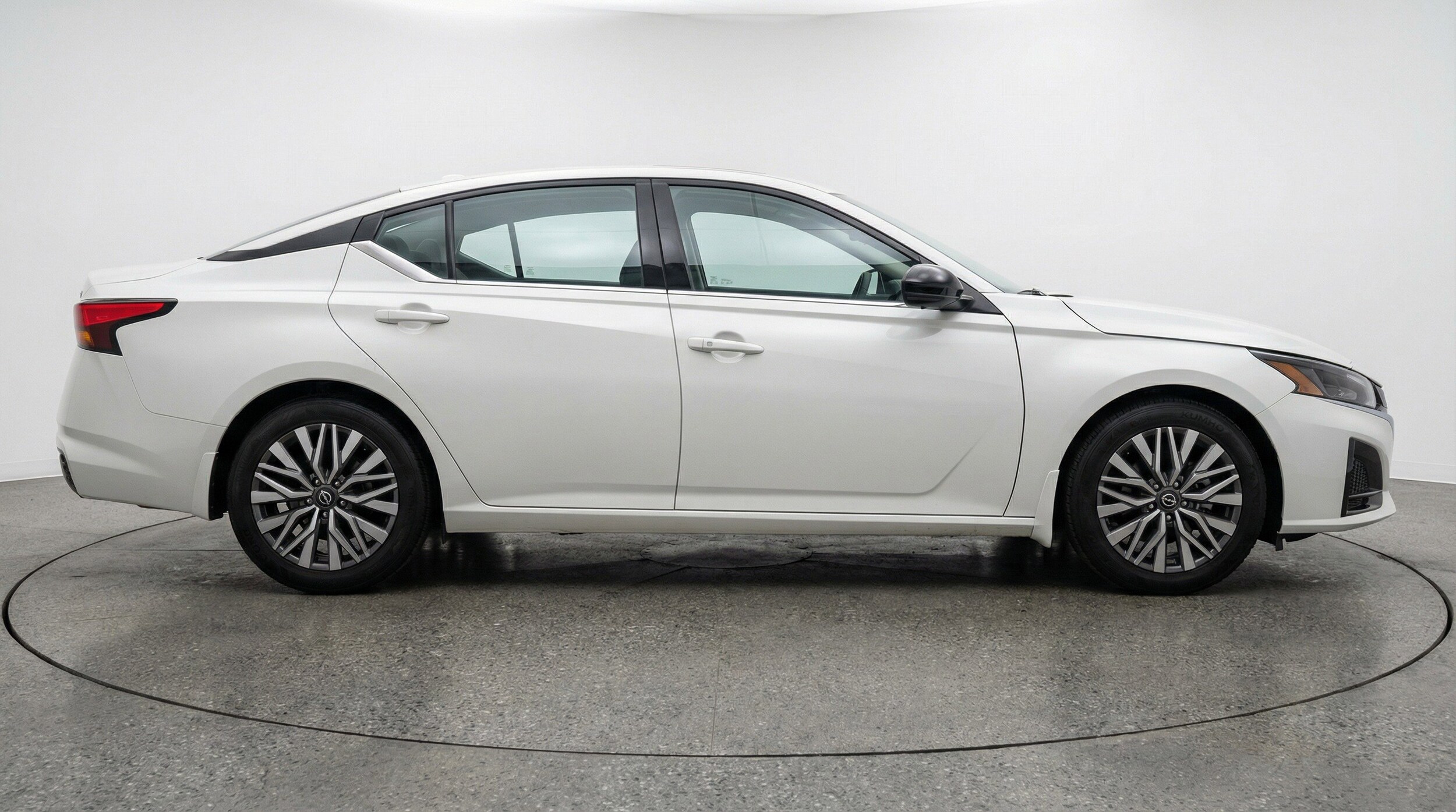 Thumbnail: 2025 Nissan Altima - 11