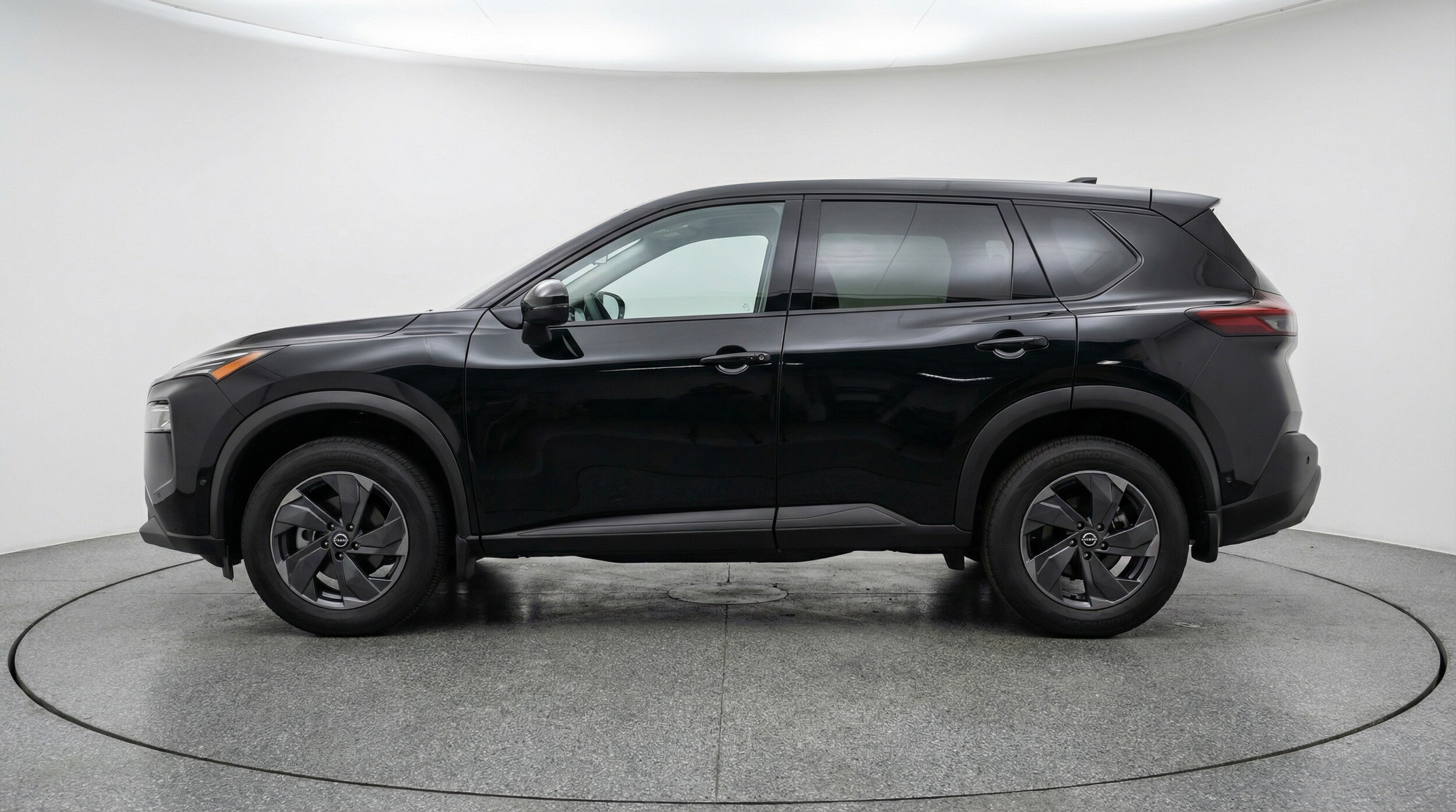 Thumbnail: 2025 Nissan Rogue - 4