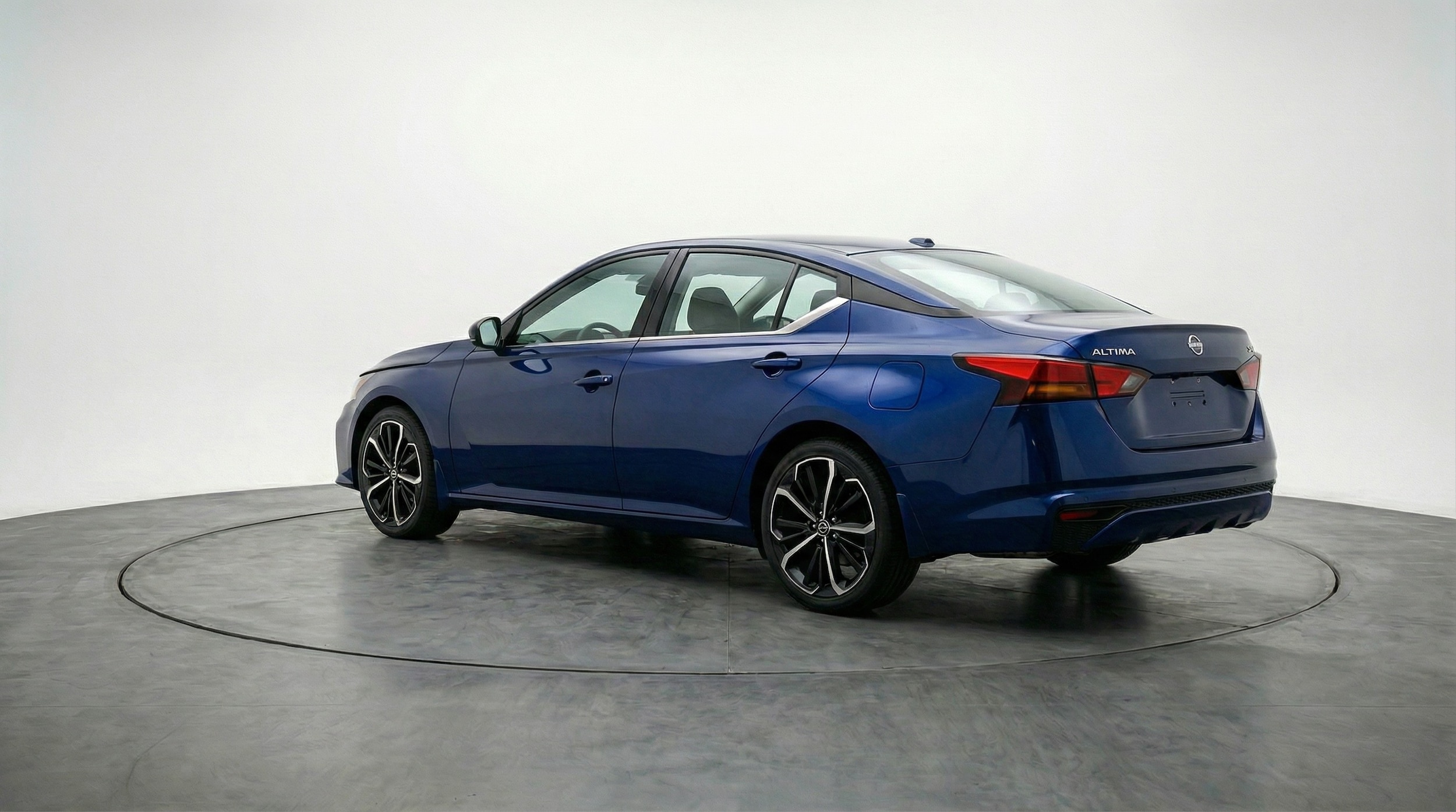 Thumbnail: 2025 Nissan Altima - 5