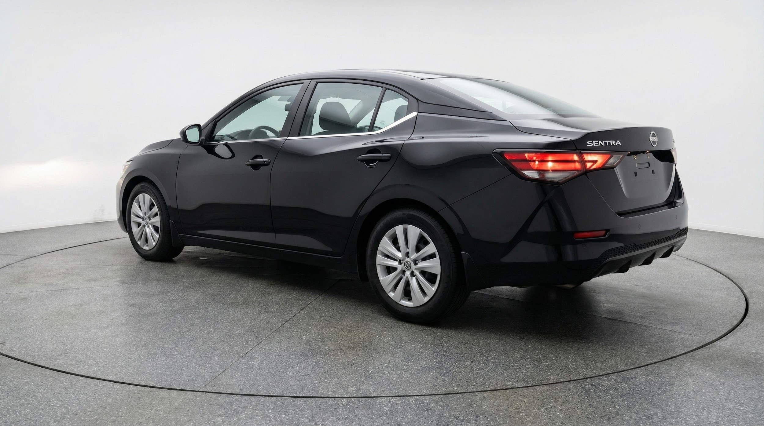 Thumbnail: 2025 Nissan Sentra - 5