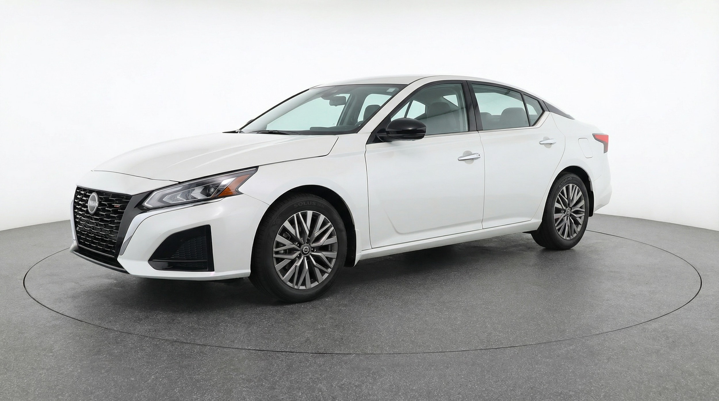 Thumbnail: 2025 Nissan Altima - 3