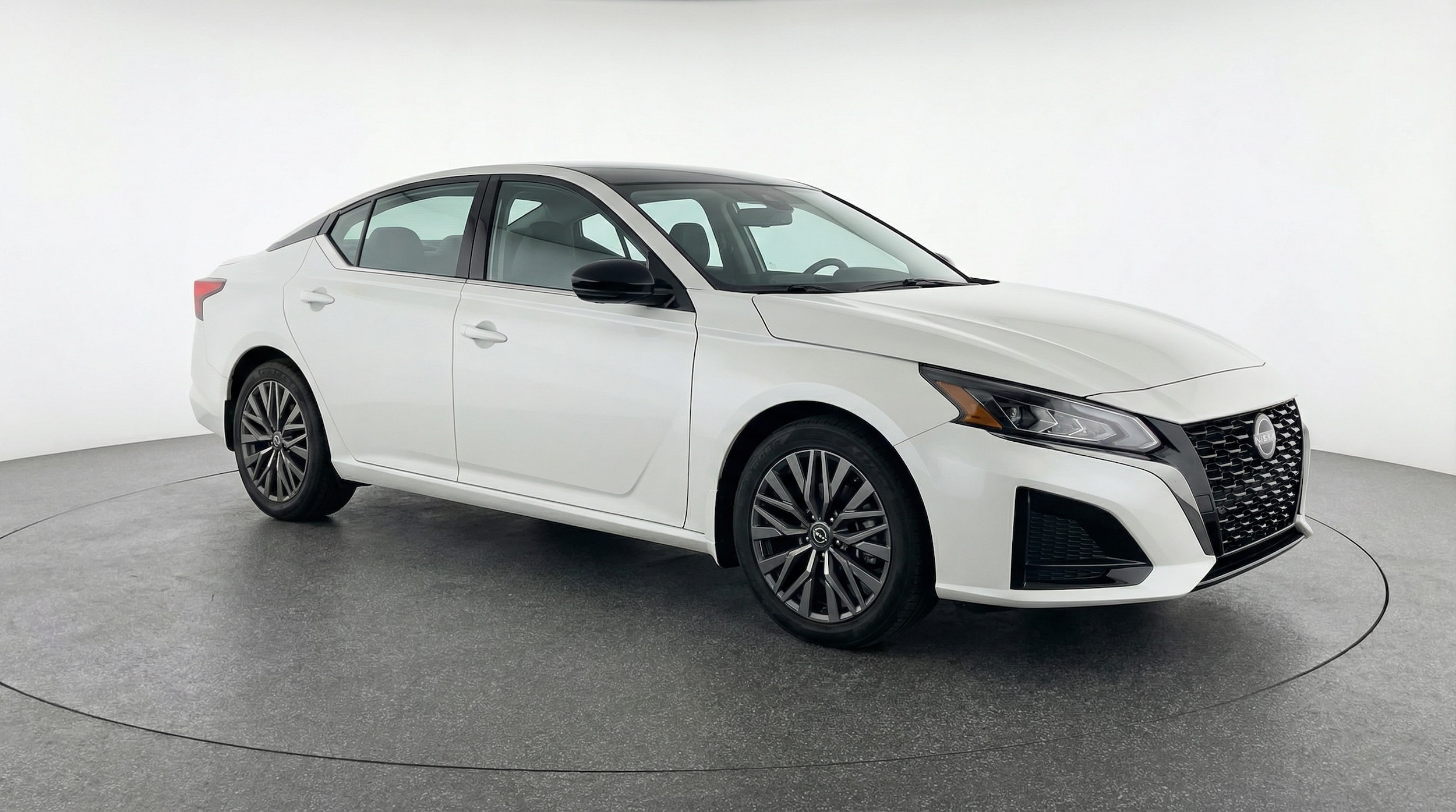 Thumbnail: 2025 Nissan Altima - 1