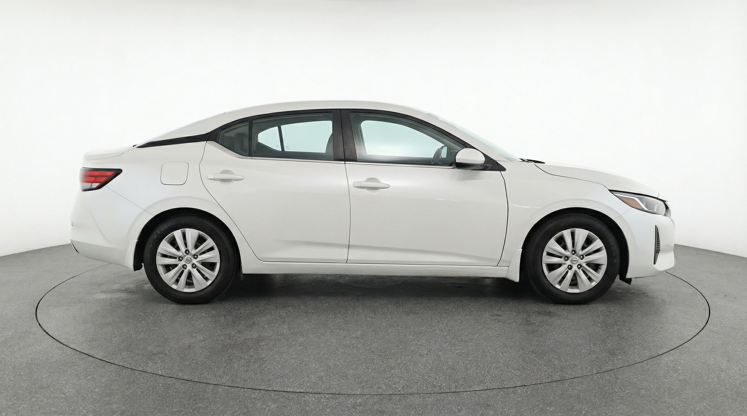 Thumbnail: 2025 Nissan Sentra - 8