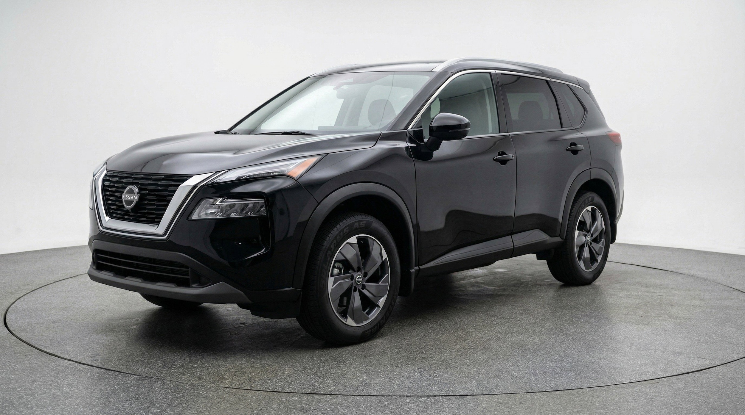 Thumbnail: 2025 Nissan Rogue - 3