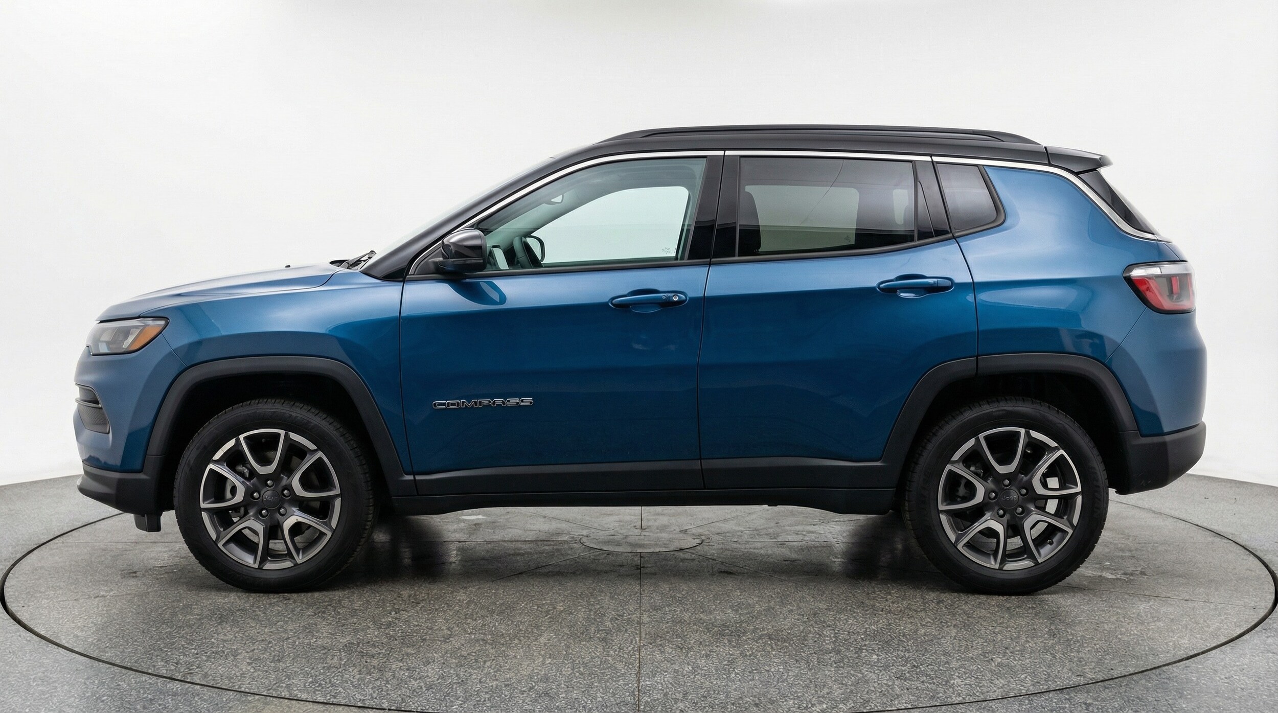 Thumbnail: 2025 Jeep Compass - 4