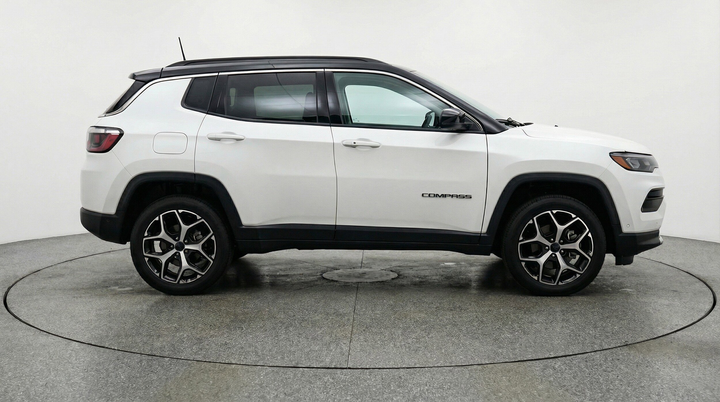 Thumbnail: 2025 Jeep Compass - 11