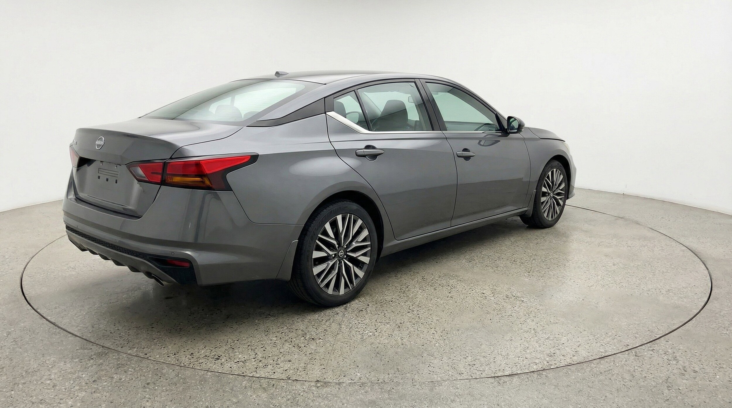 Thumbnail: 2025 Nissan Altima - 9