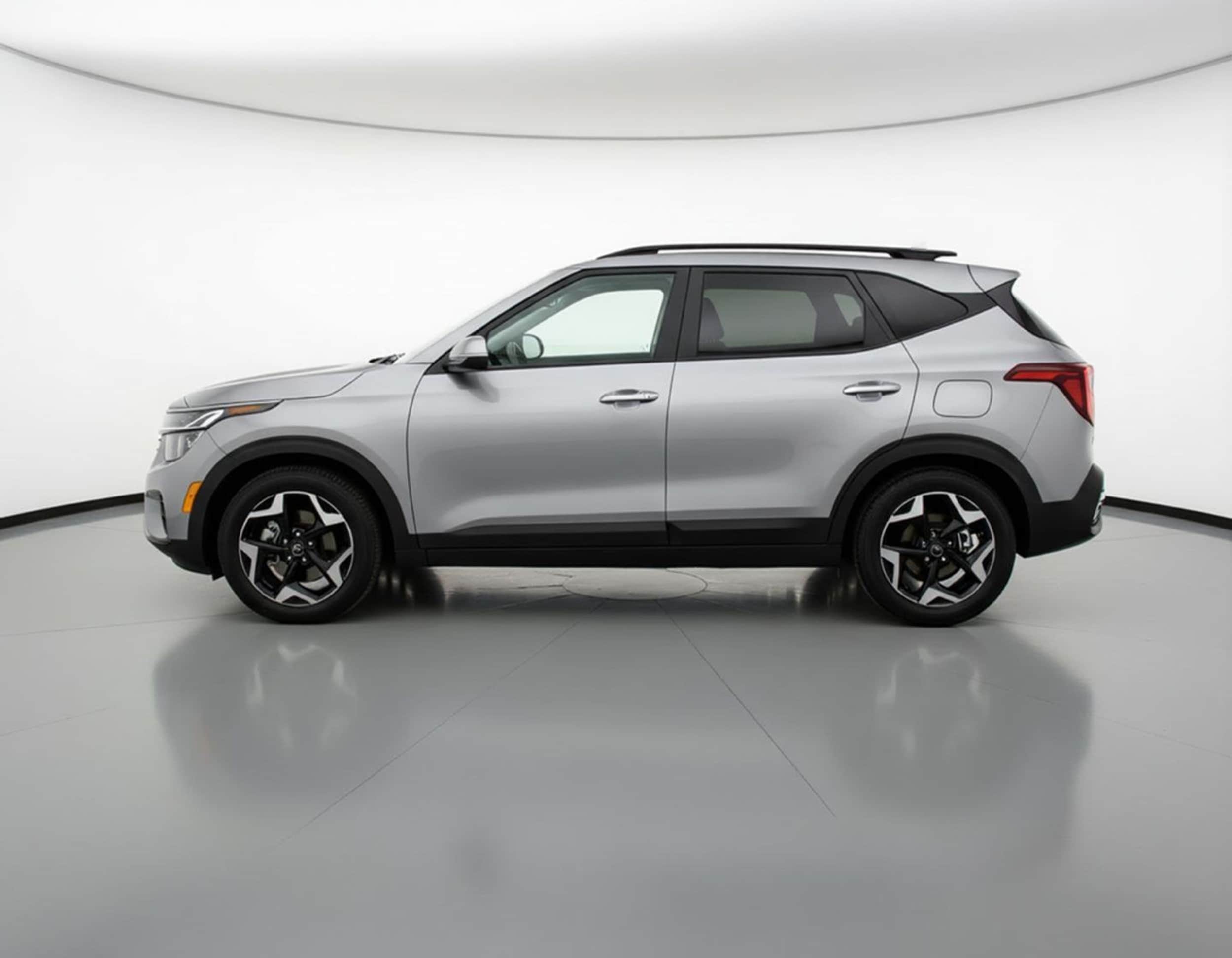 Thumbnail: 2025 Kia Seltos - 4