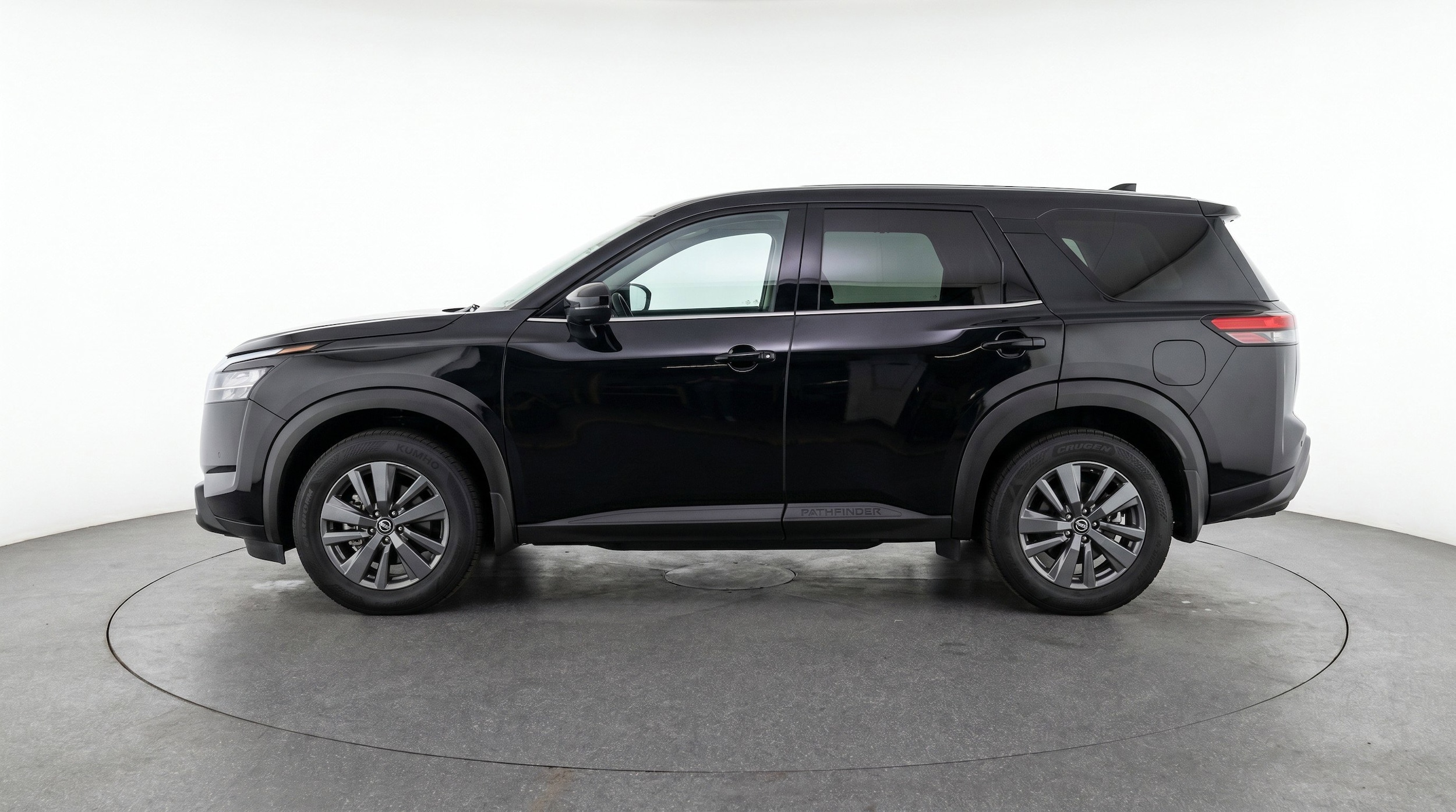 Thumbnail: 2025 Nissan Pathfinder - 5