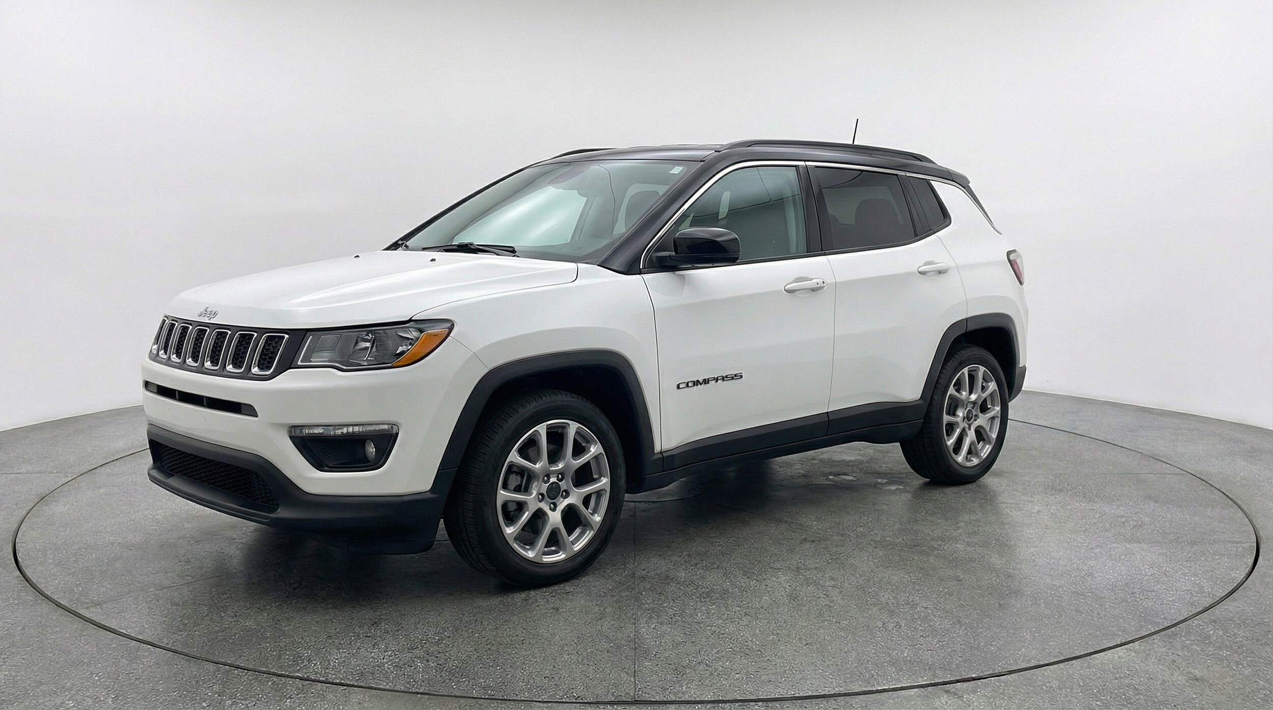 Thumbnail: 2025 Jeep Compass - 3