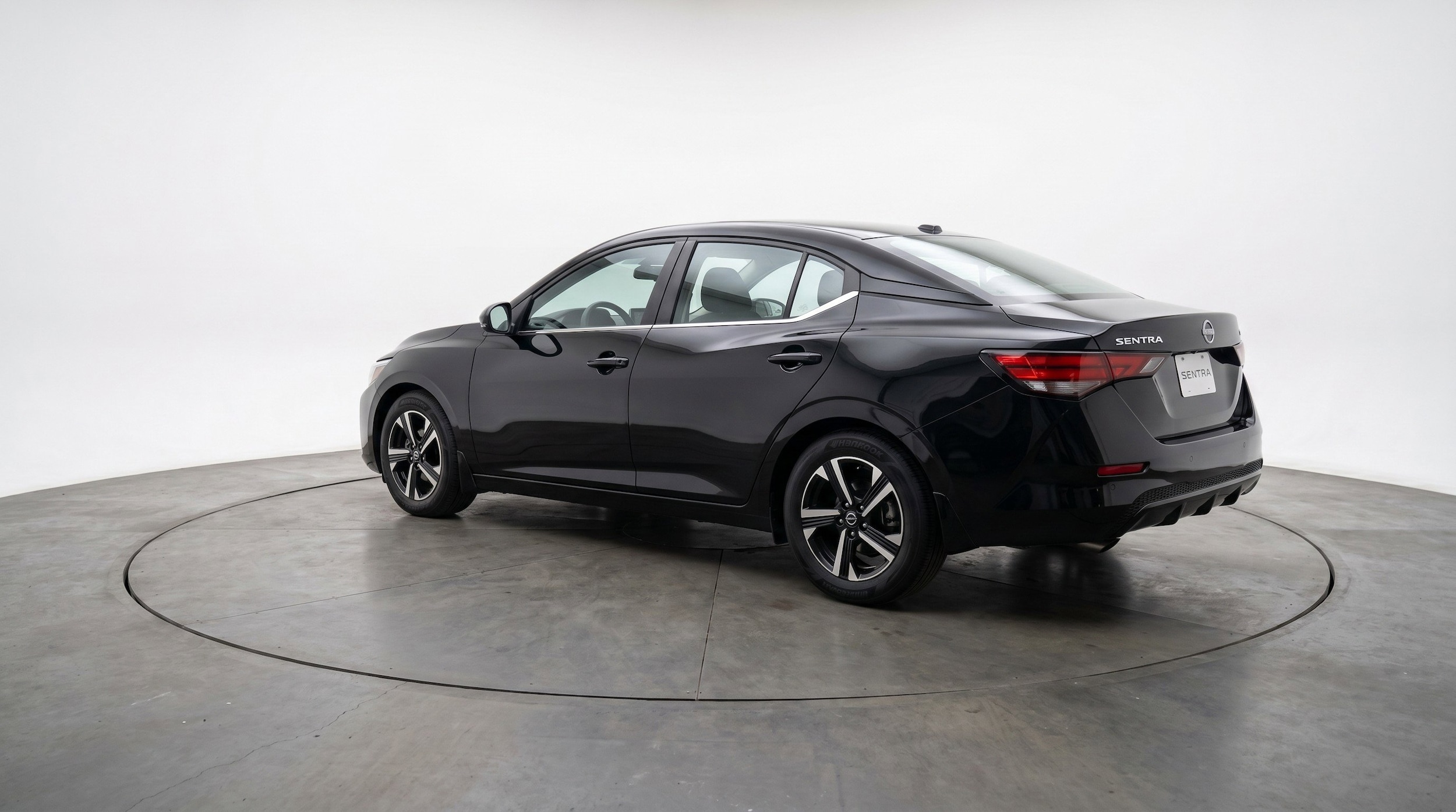 Thumbnail: 2025 Nissan Sentra - 6