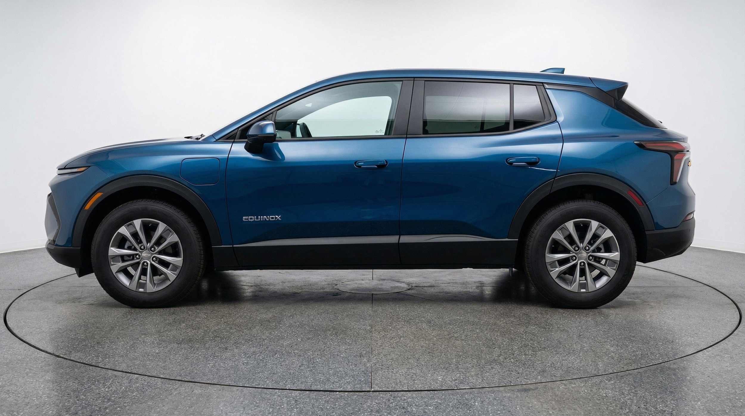 Thumbnail: 2025 Chevrolet Equinox - 5