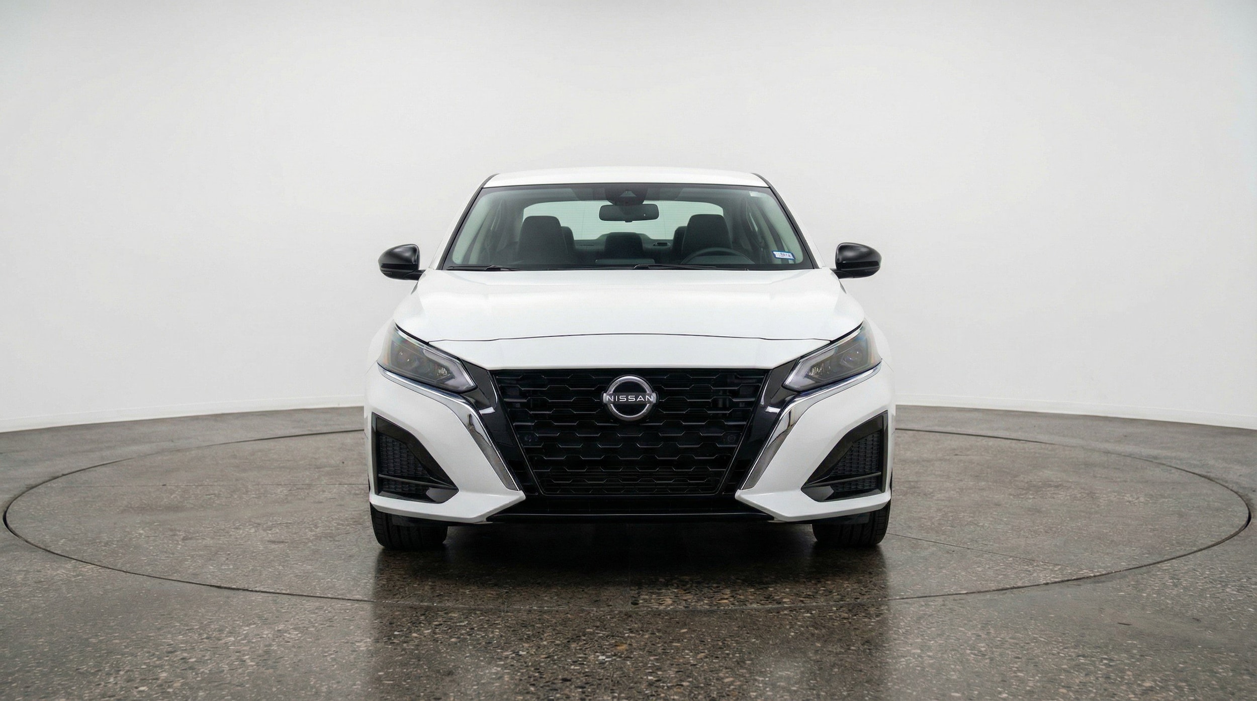 Thumbnail: 2025 Nissan Altima - 2