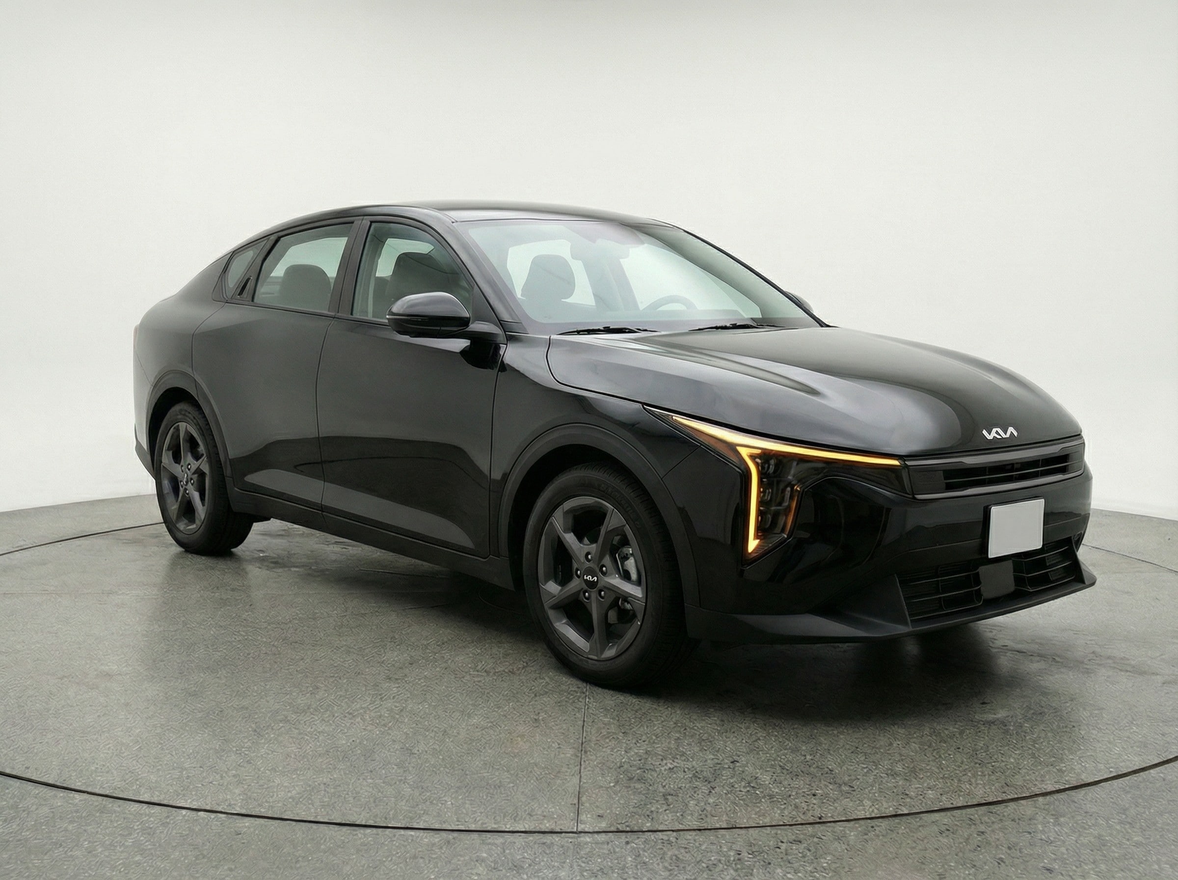 Thumbnail: 2025 Kia K4 - 1