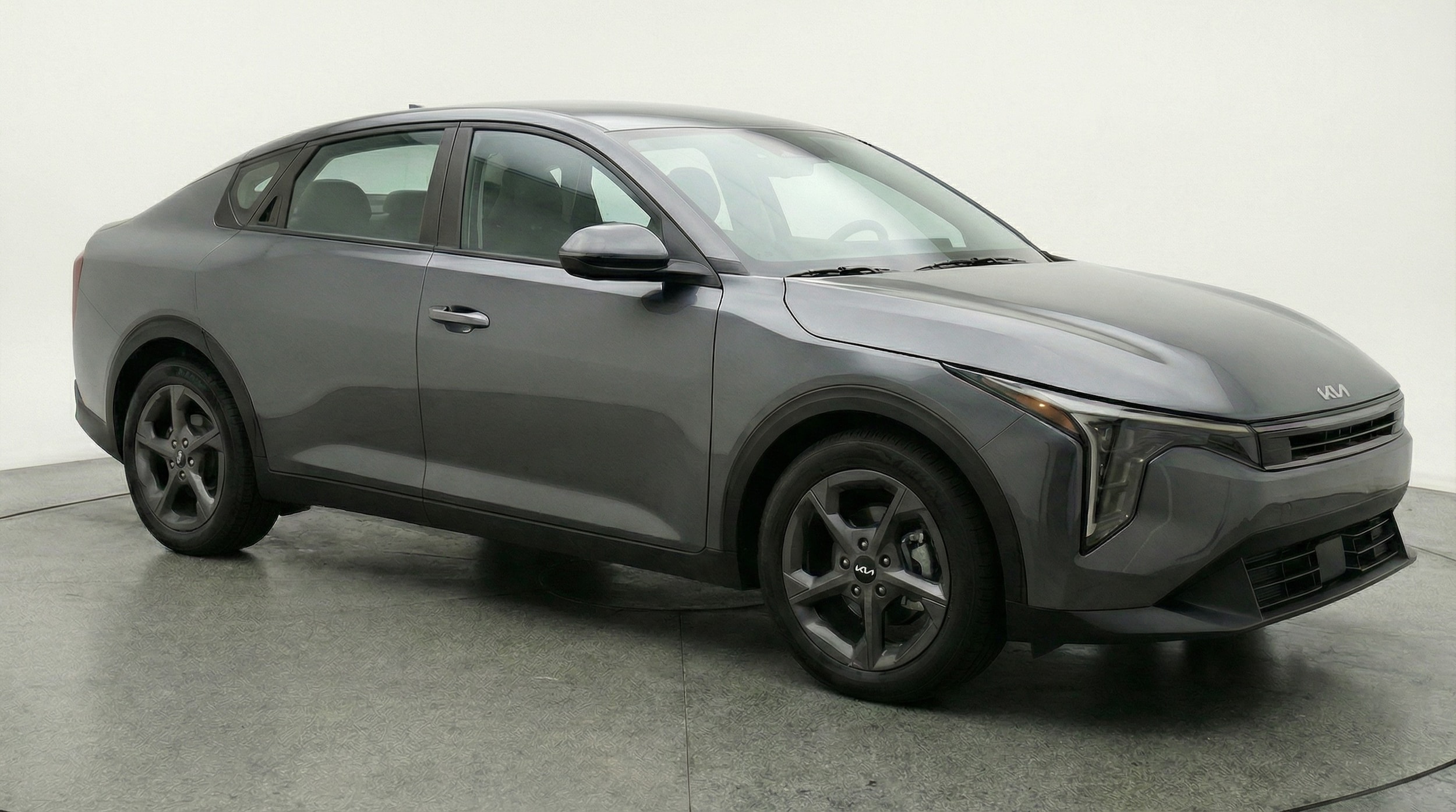 Thumbnail: 2025 Kia K4 - 1