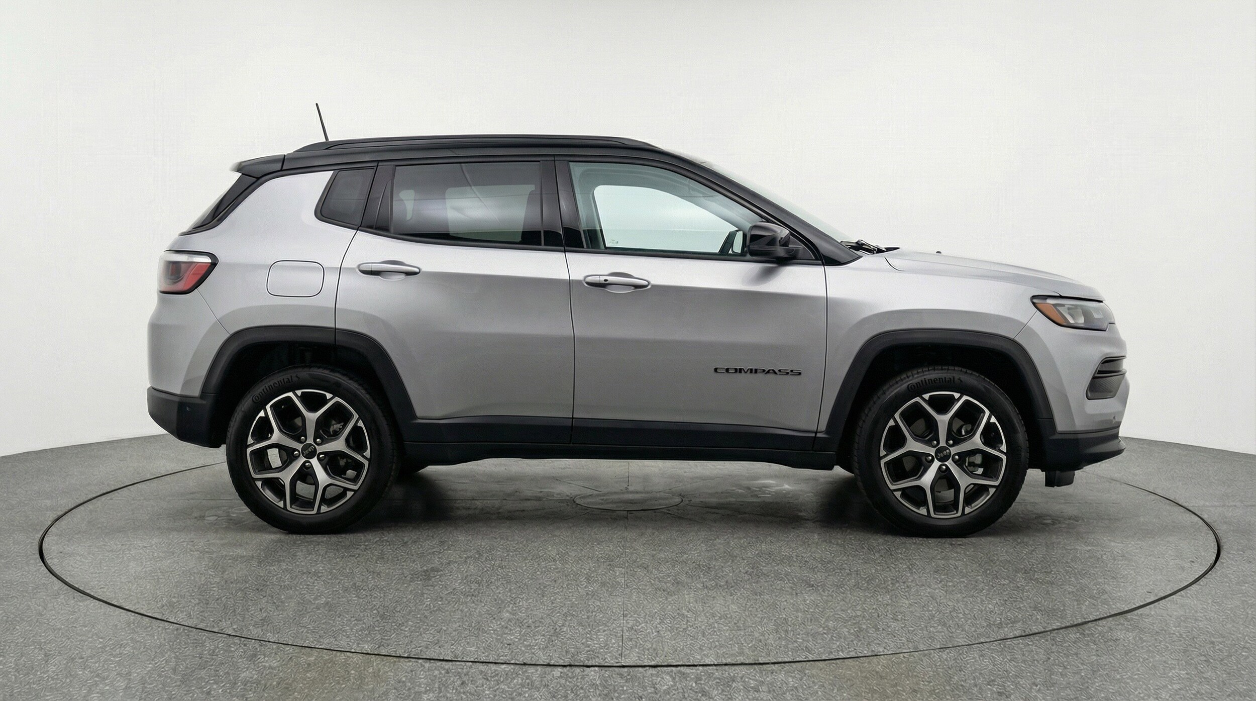 Thumbnail: 2025 Jeep Compass - 11